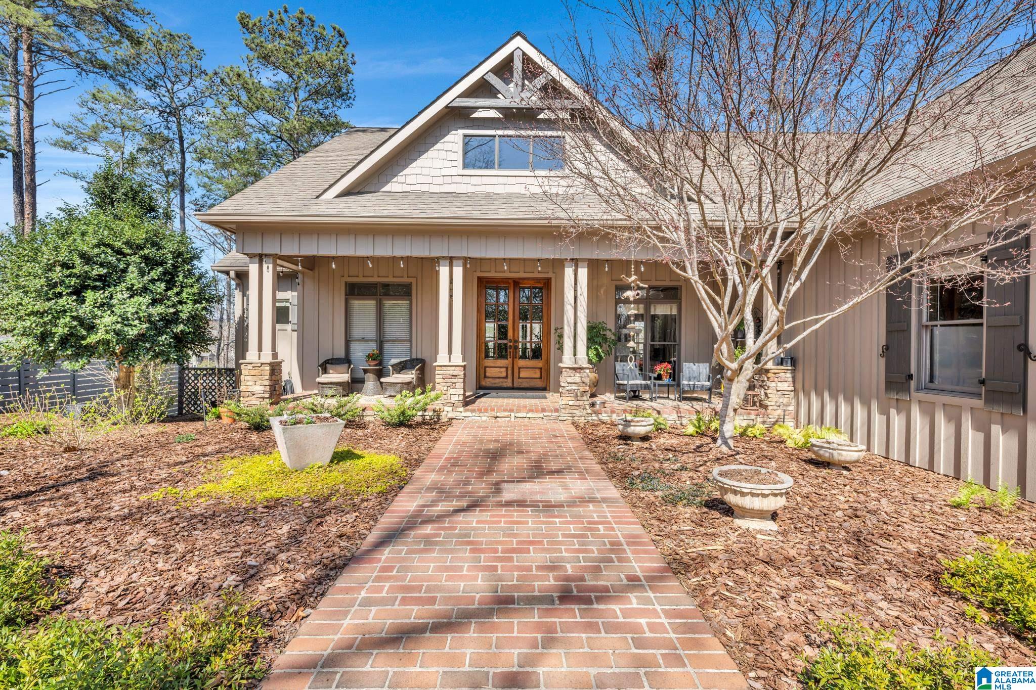 425 BLUE WATER POINTE DRIVE