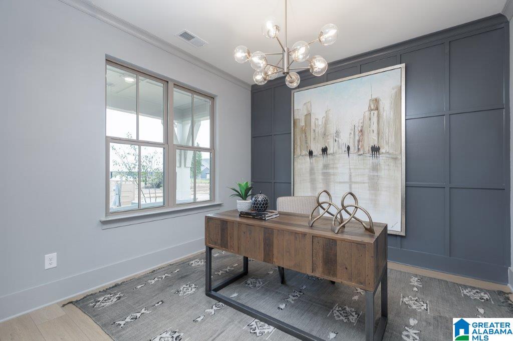 1117 CLIFTON ROAD