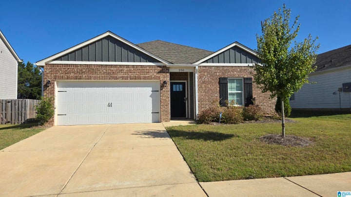 Photo 1 of 24 — 256 KOSLIN LOOP, CALERA, AL 35040