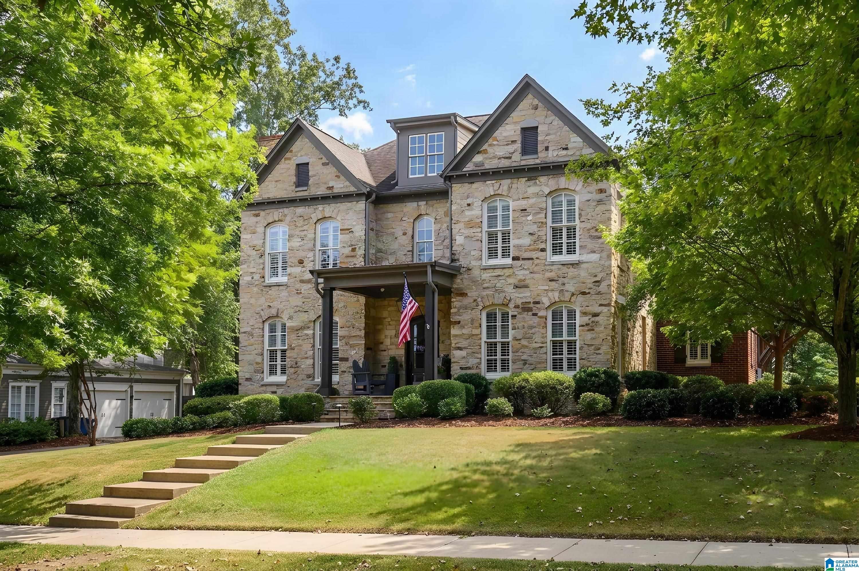 628 FOUNDERS PARK DRIVE W