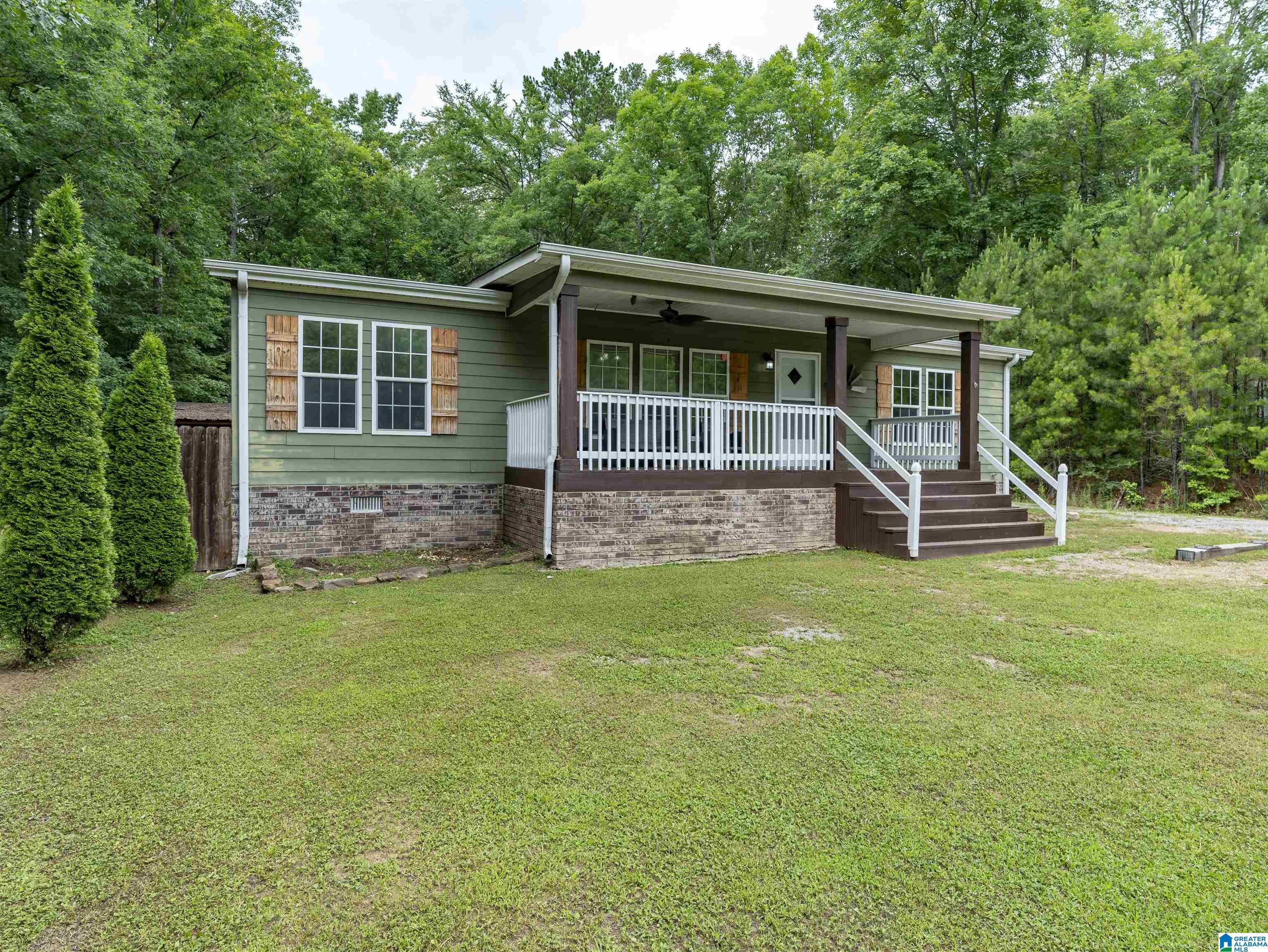Photo 1 of 25 — 4111 HIGHWAY 5, HAYDEN, AL 35079