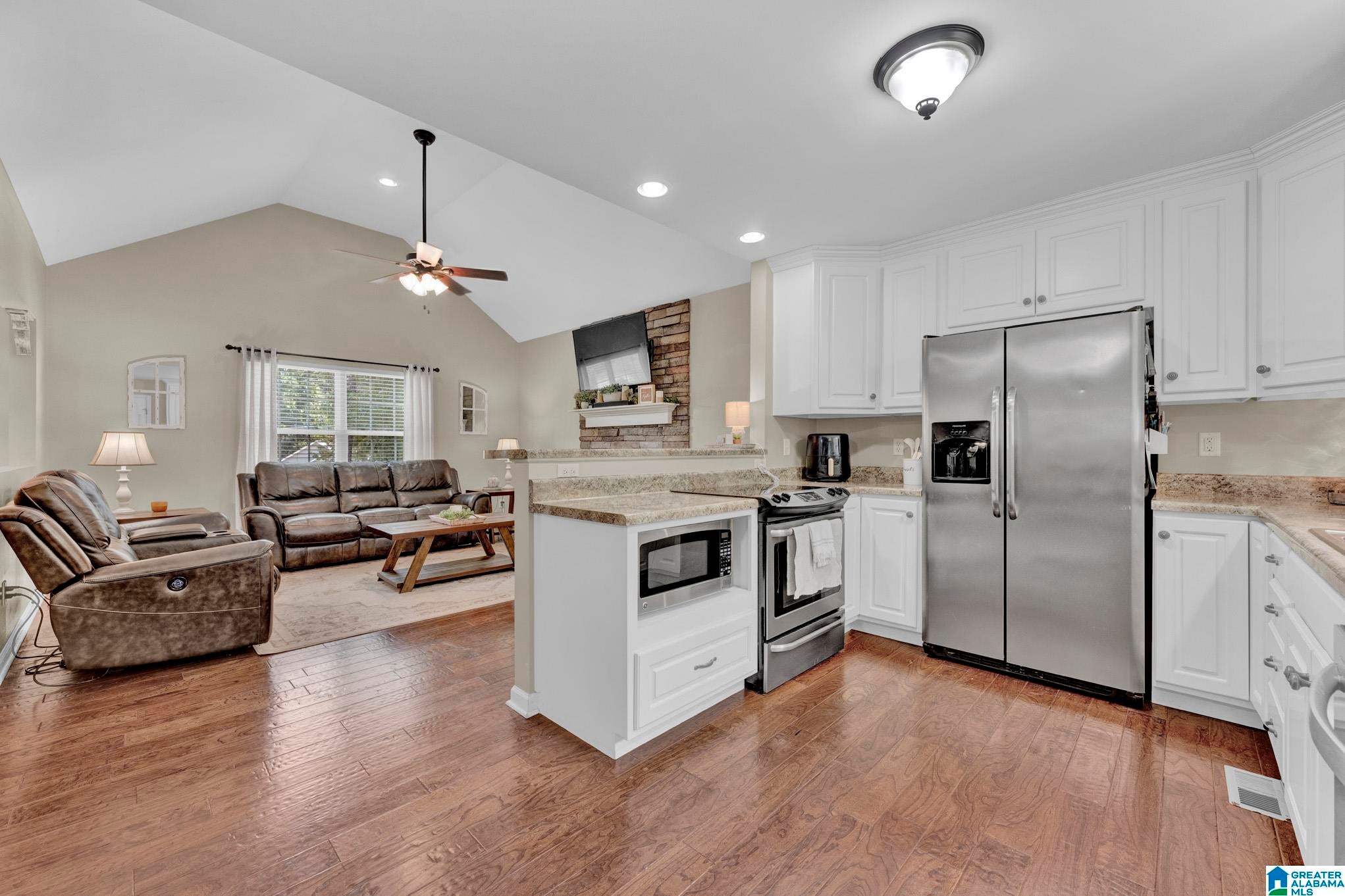 2217 OSCAR BRADFORD ROAD