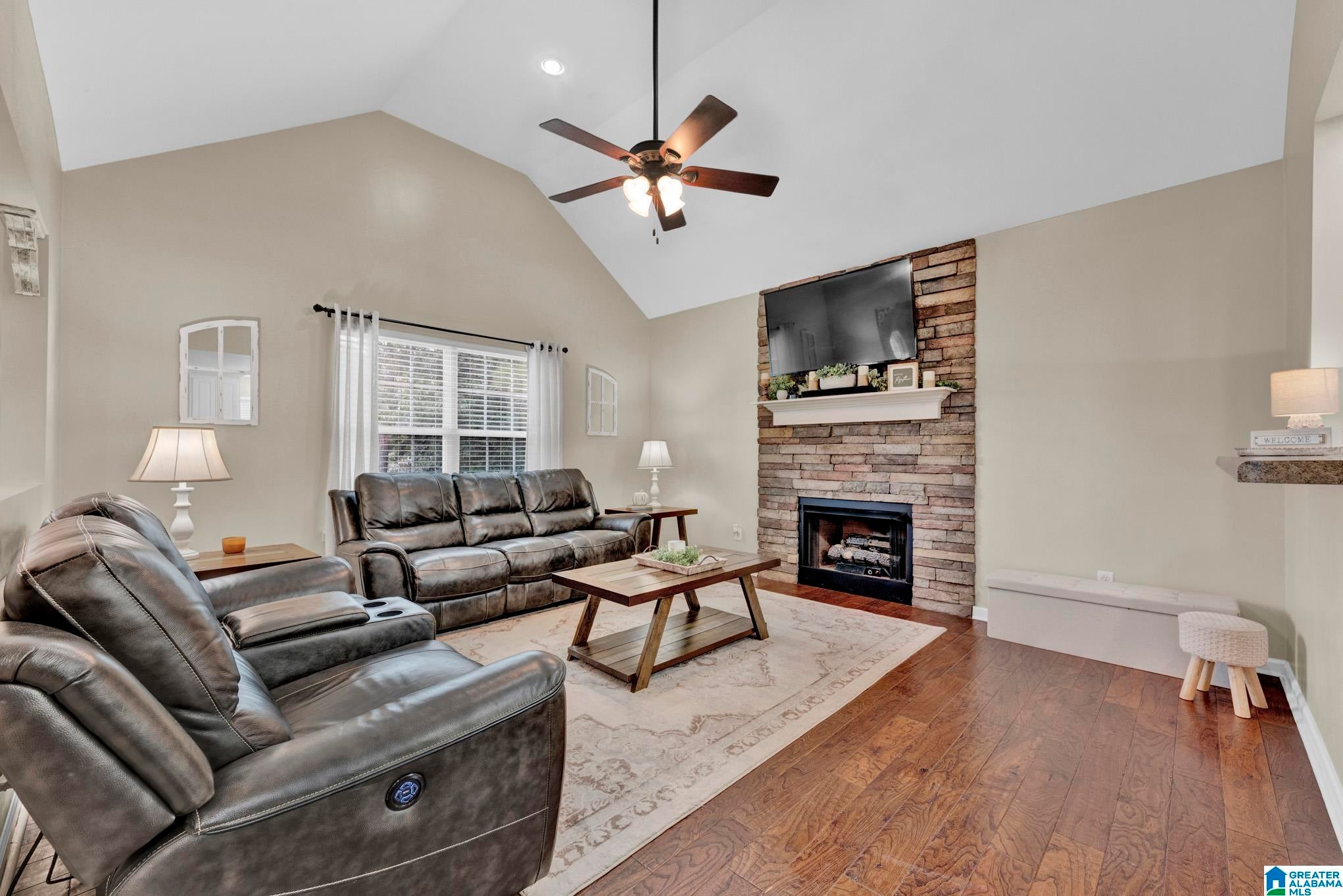 2217 OSCAR BRADFORD ROAD