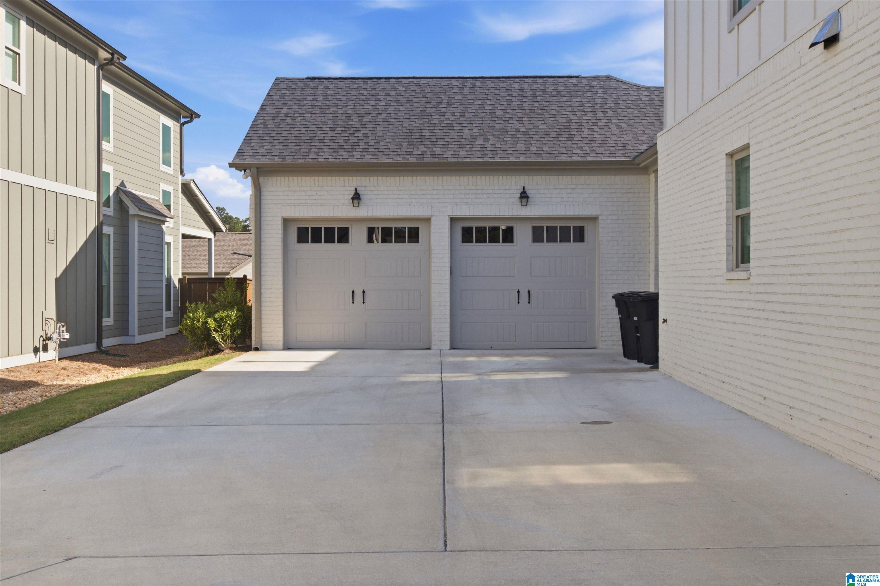 1624 SKYE PASS