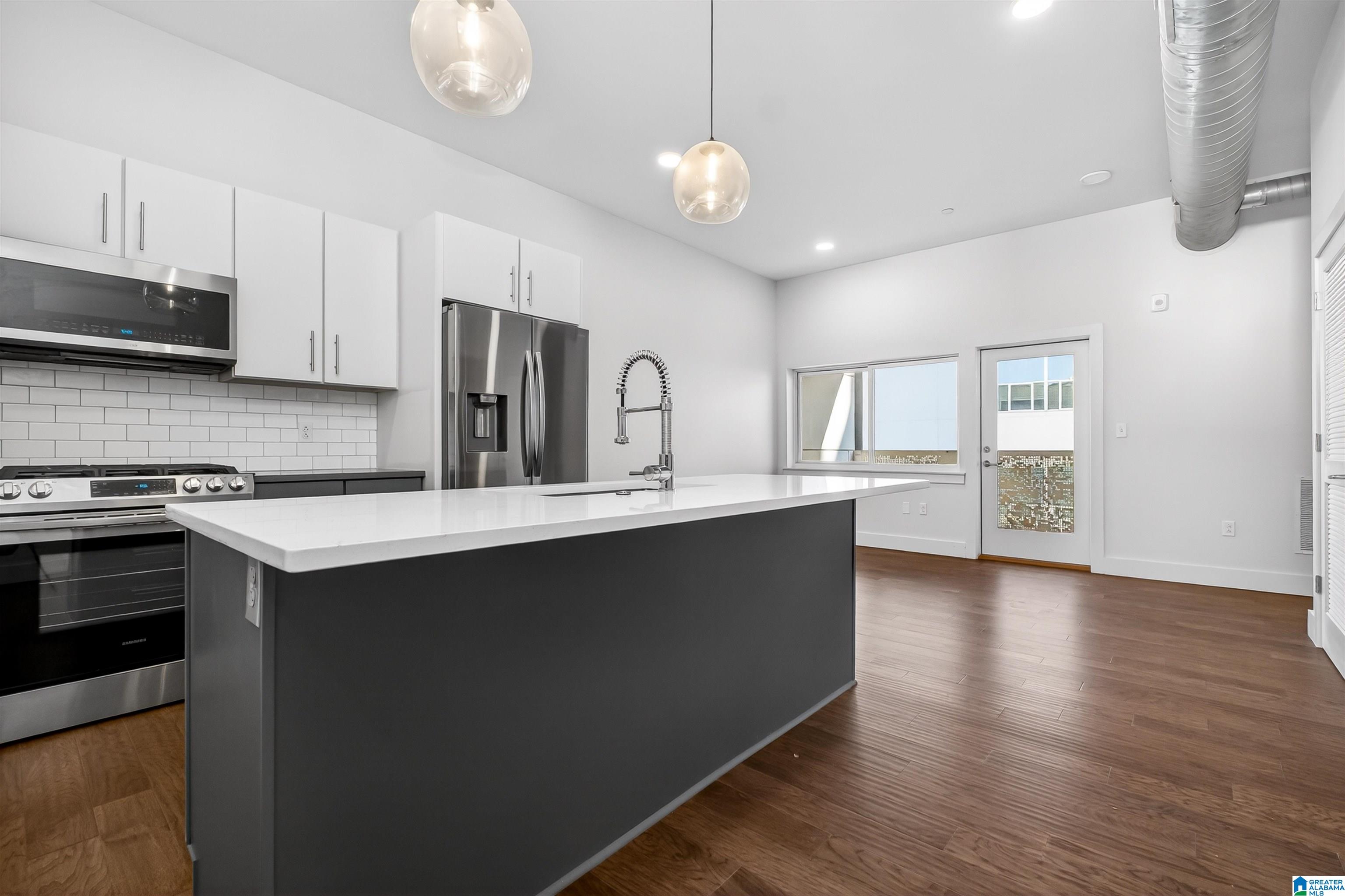 1801 2ND AVENUE N 412