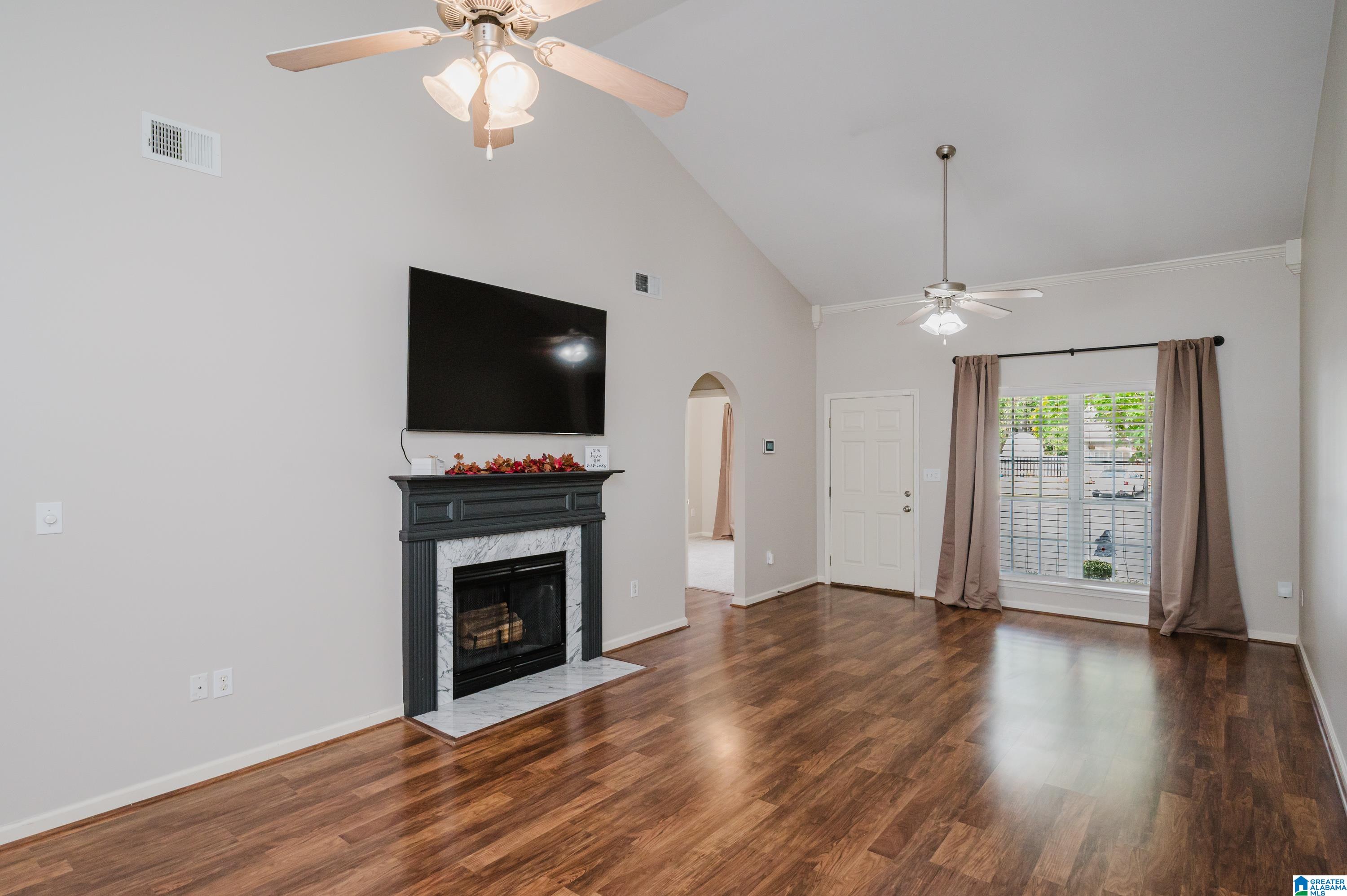 107 HIDDEN CREEK COVE