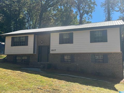 1317 W NAVAJO DRIVE ALABASTER AL 35007