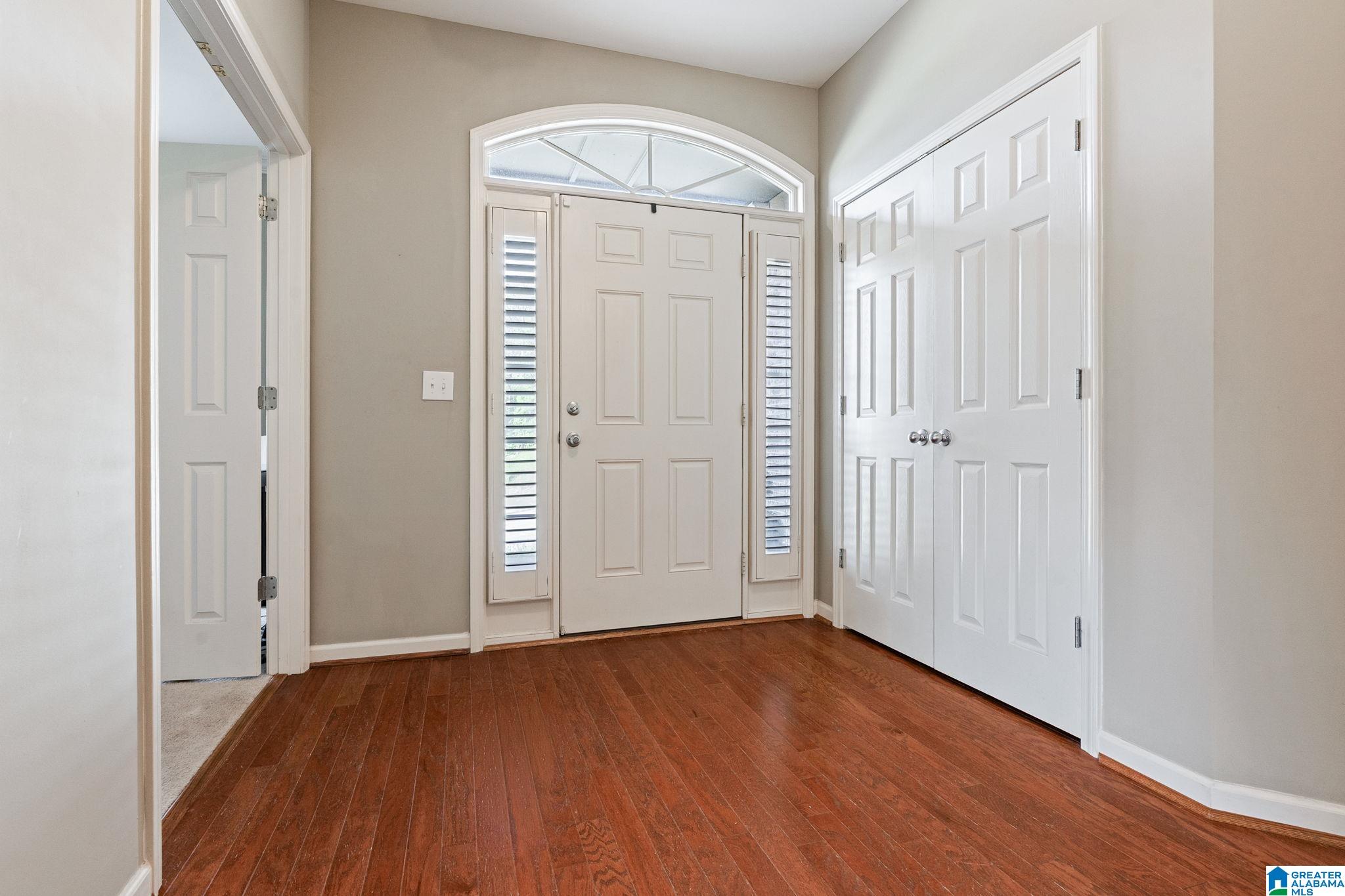 881 NARROWS POINT DRIVE