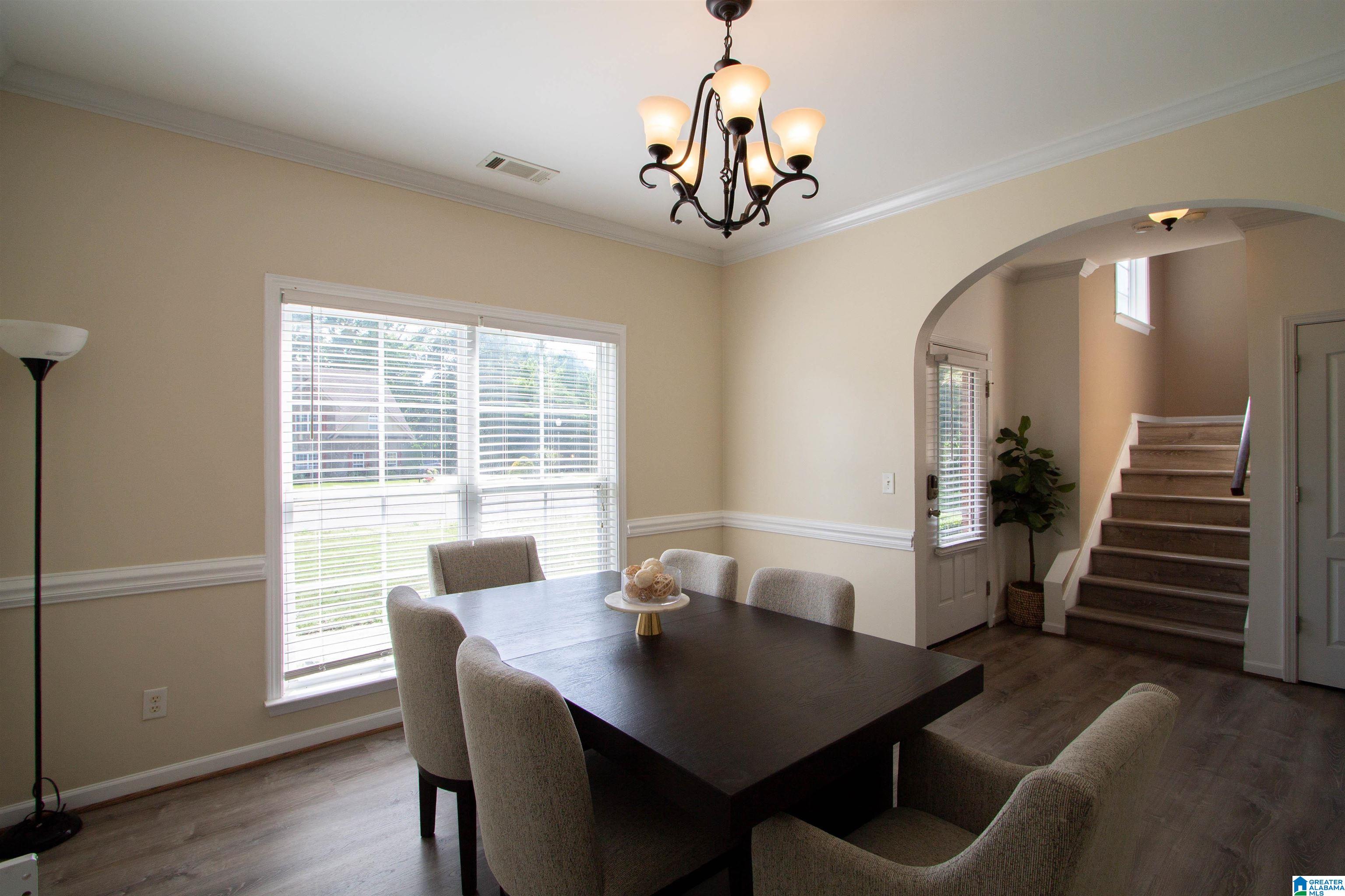 8077 LIZMORE LANE
