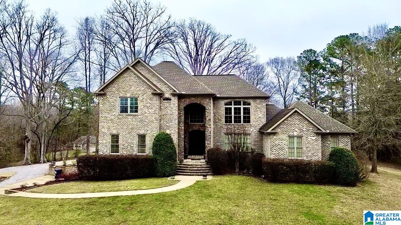 555 FAWN LANE