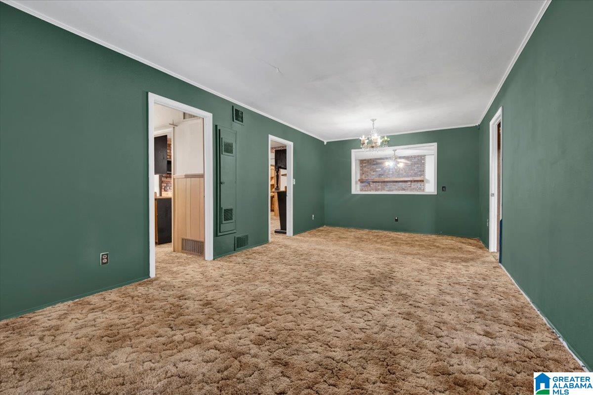 2113 KELLY LANE