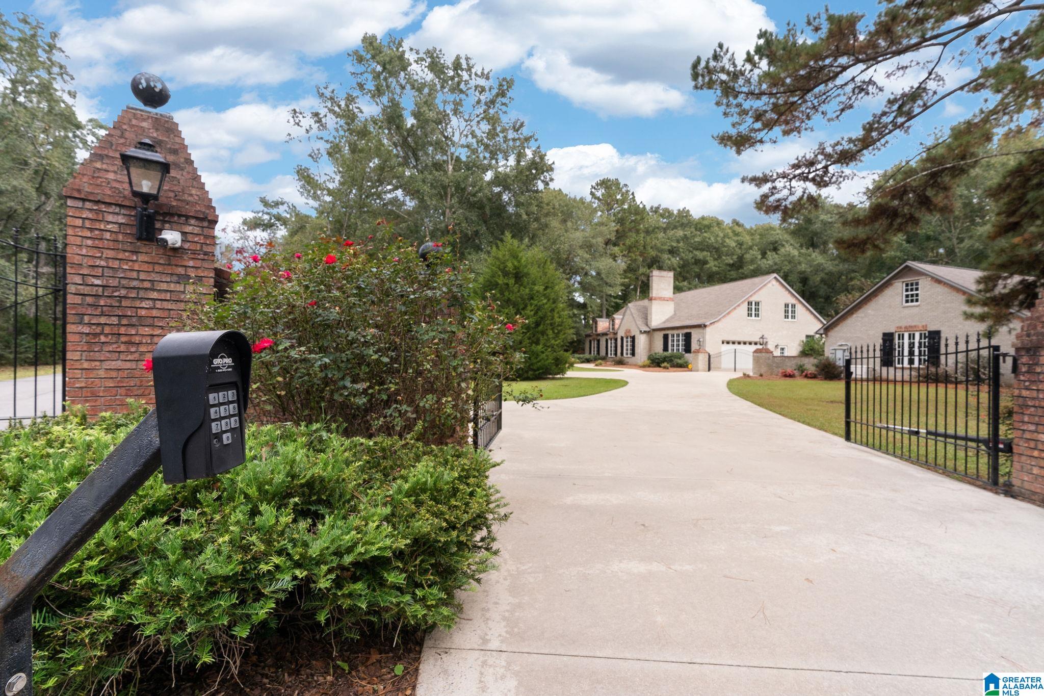 180 HIDDEN LAKES LANE