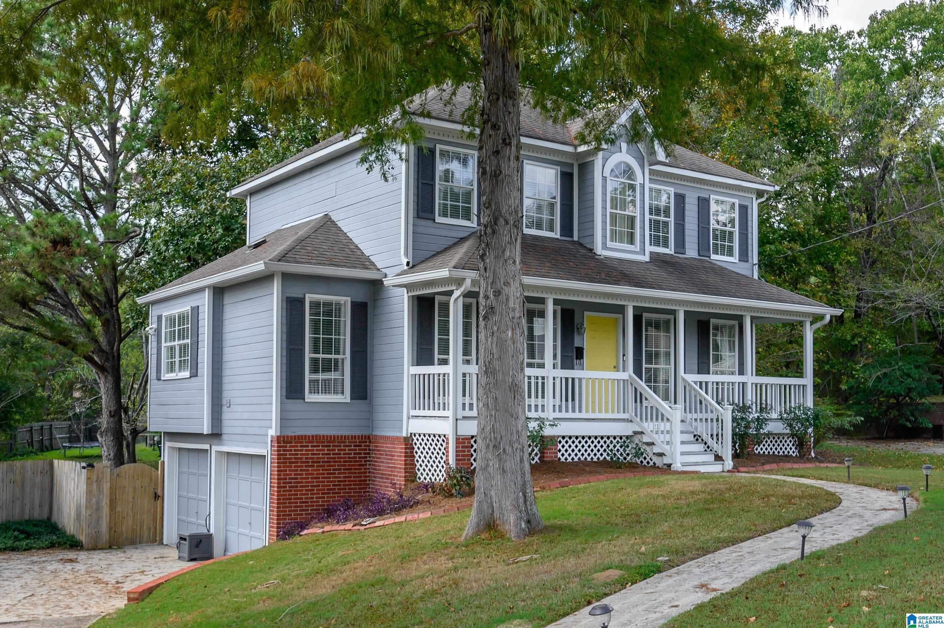 217 DOLPHIN COURT