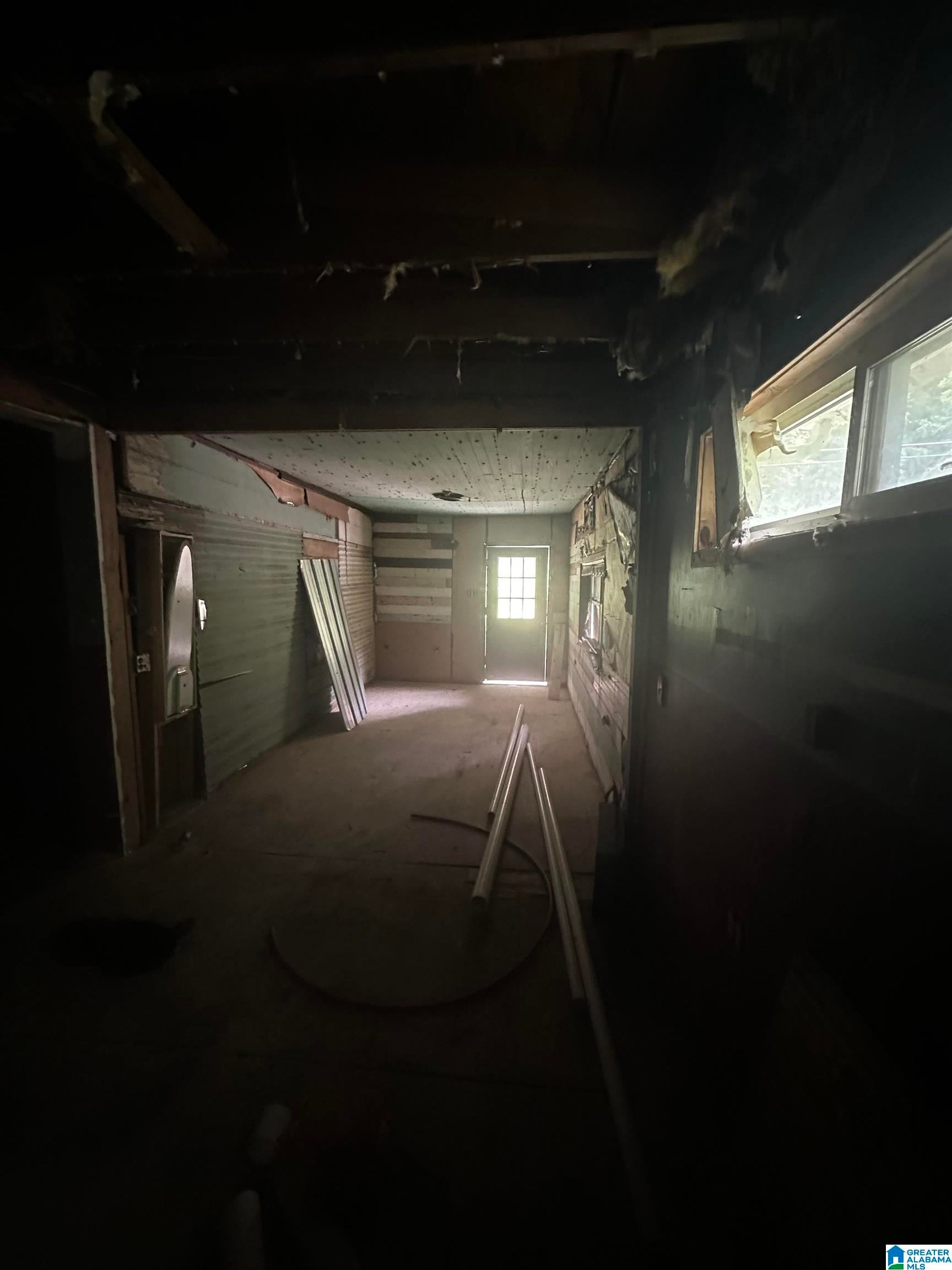 275 COMMERCE AVENUE - Photo 3