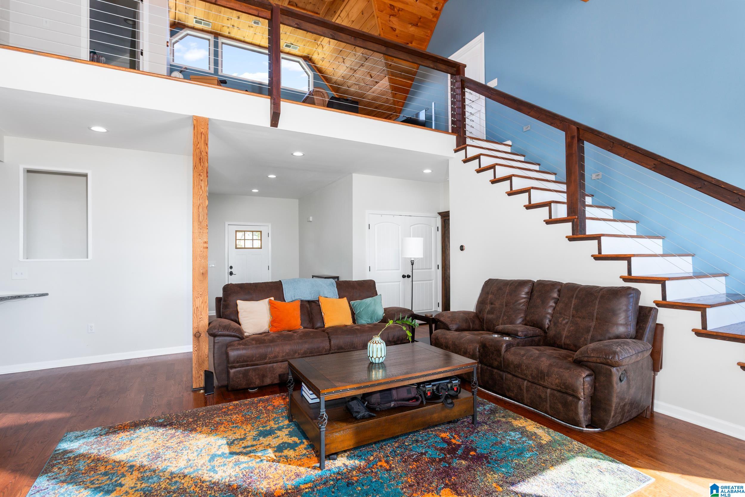 115 EASTLAND WAY