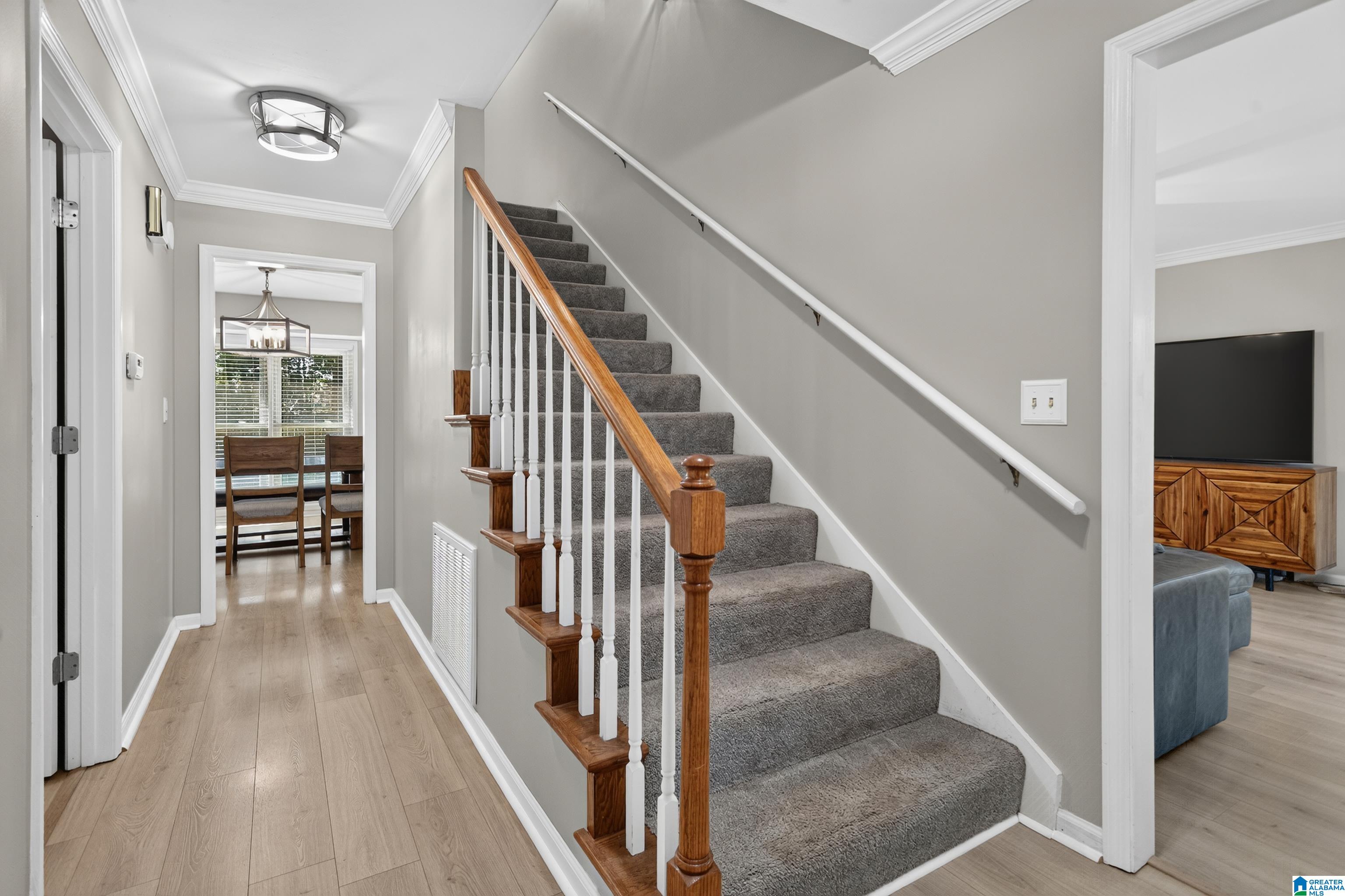 905 PINEMEADOW DRIVE