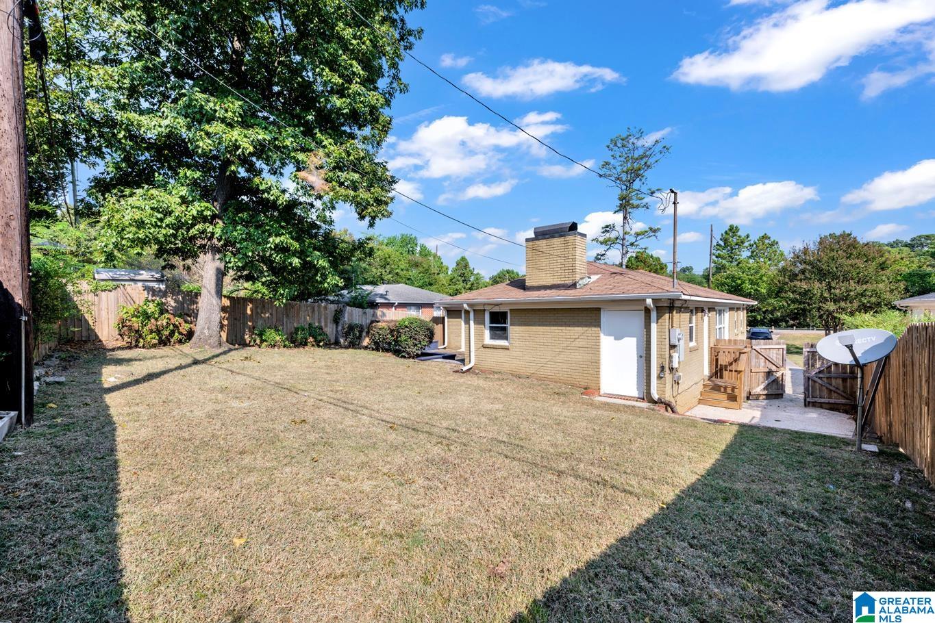 5321 CRESTWOOD BOULEVARD