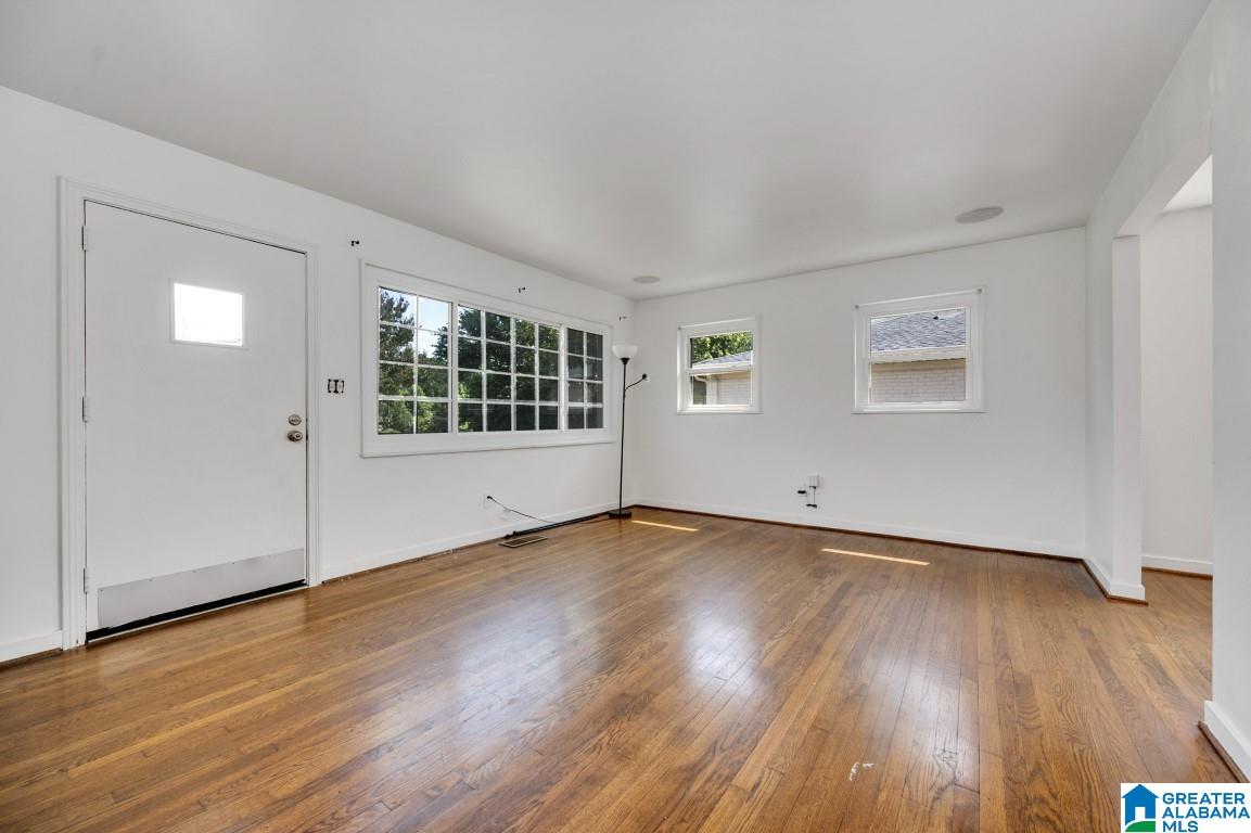 5321 CRESTWOOD BOULEVARD