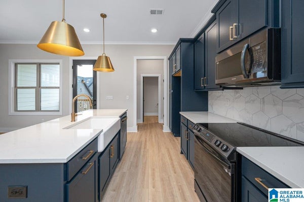4550 EVERLEE PKWY, BIRMINGHAM, AL 35244 - Image 9f59f0f2b806e2ecb33faacbe06c08ed/3642085775