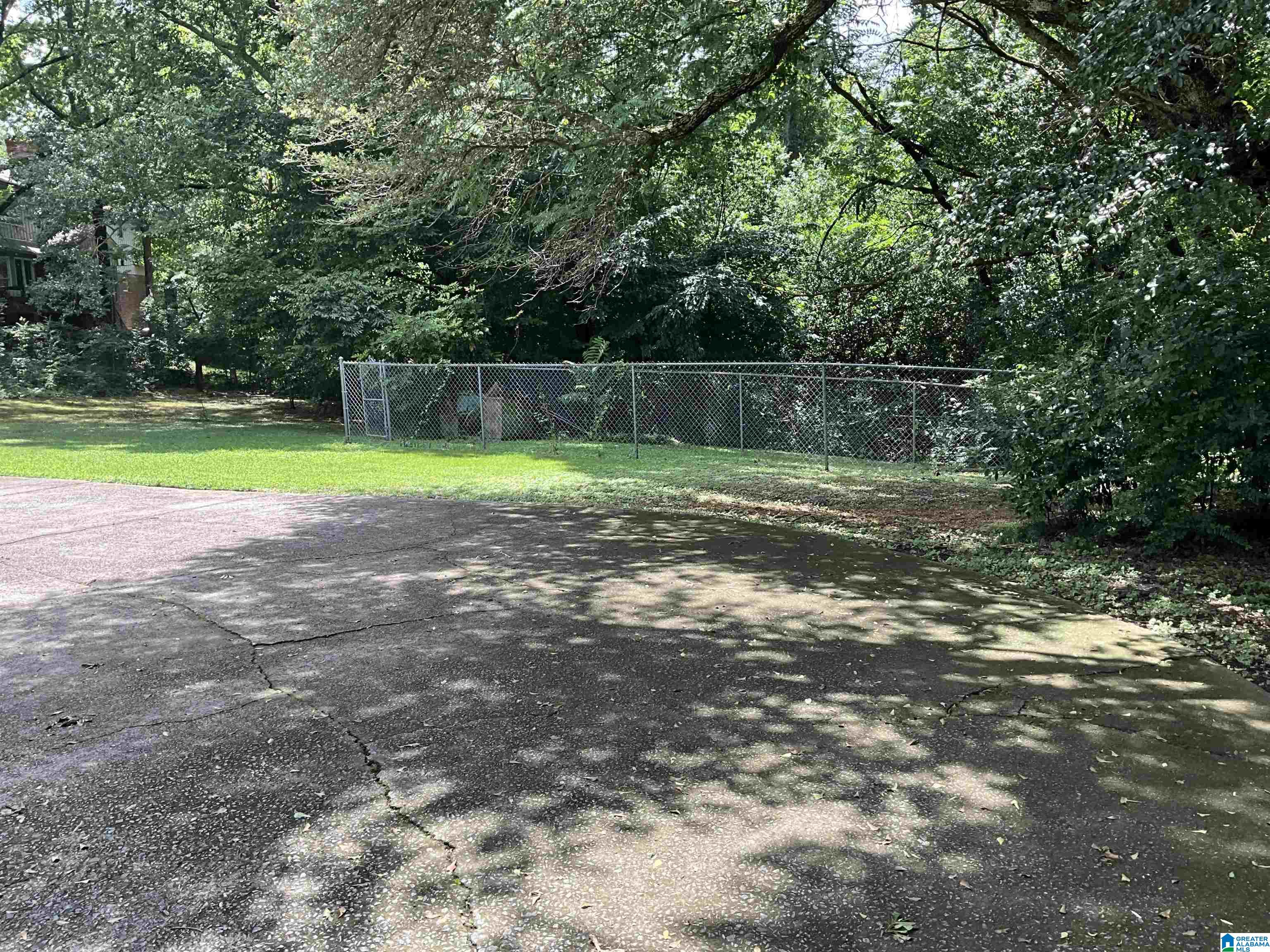804 JEFFERY CIRCLE