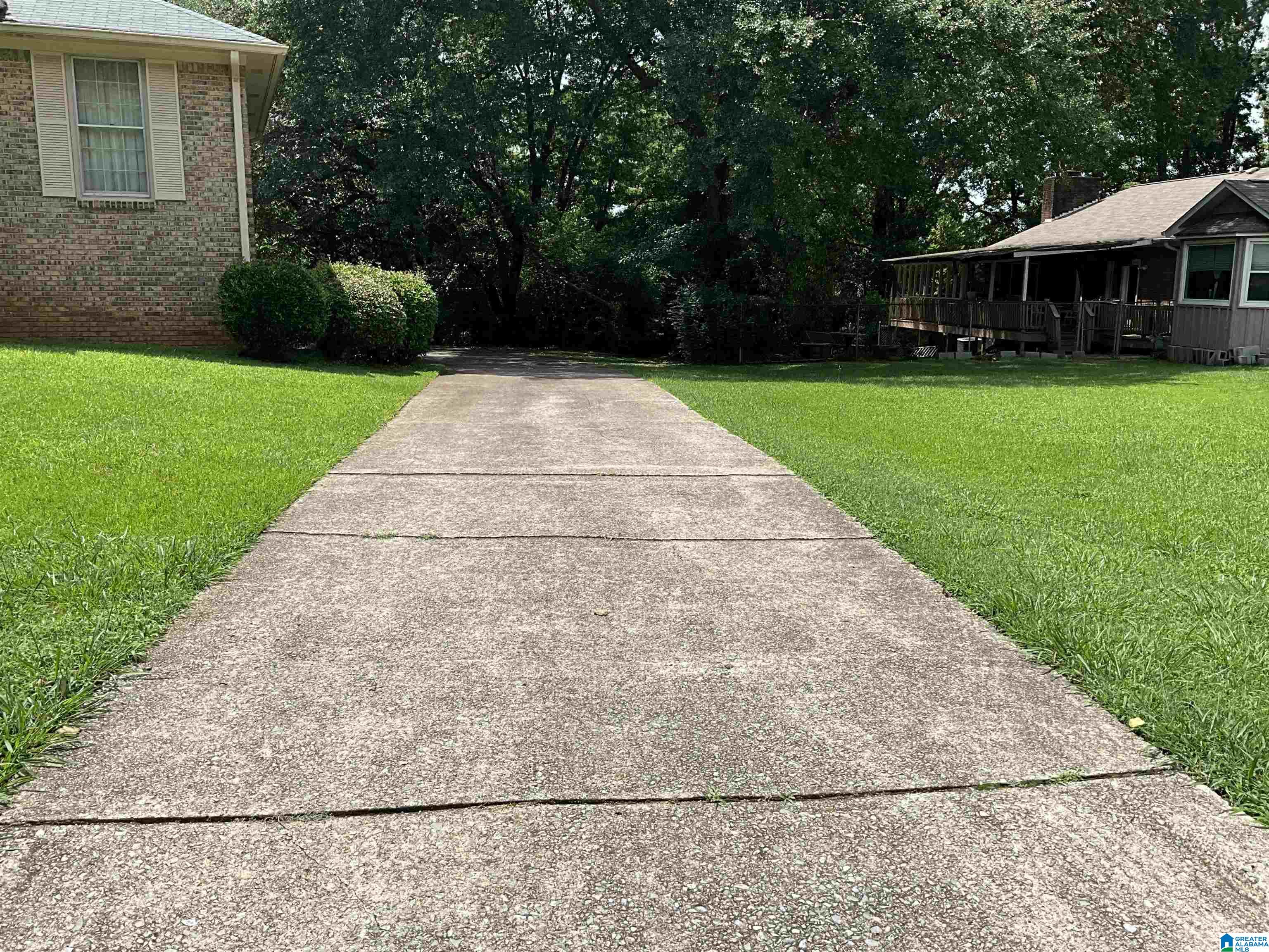 804 JEFFERY CIRCLE