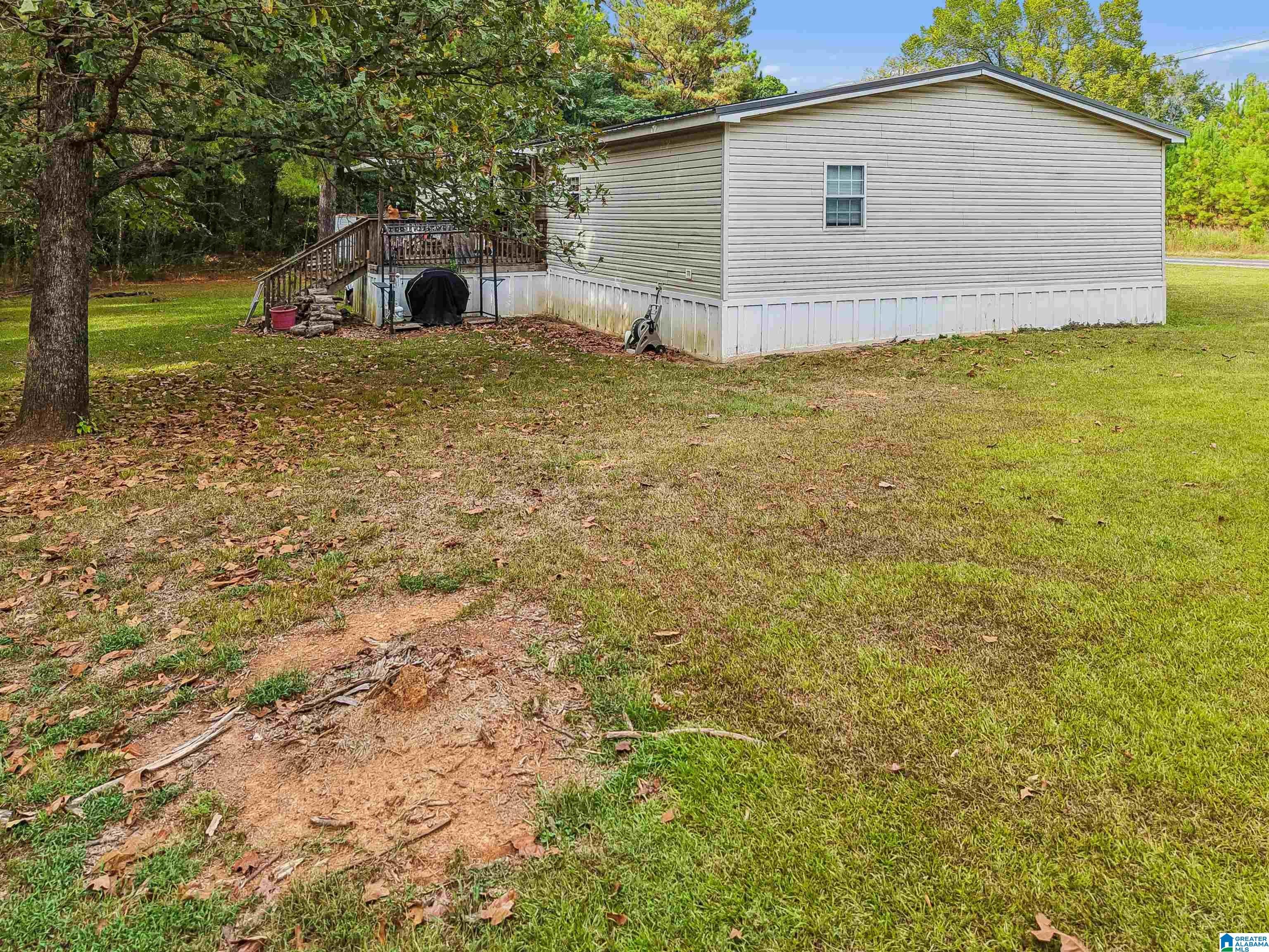 5735 MCGOWANS FERRY ROAD