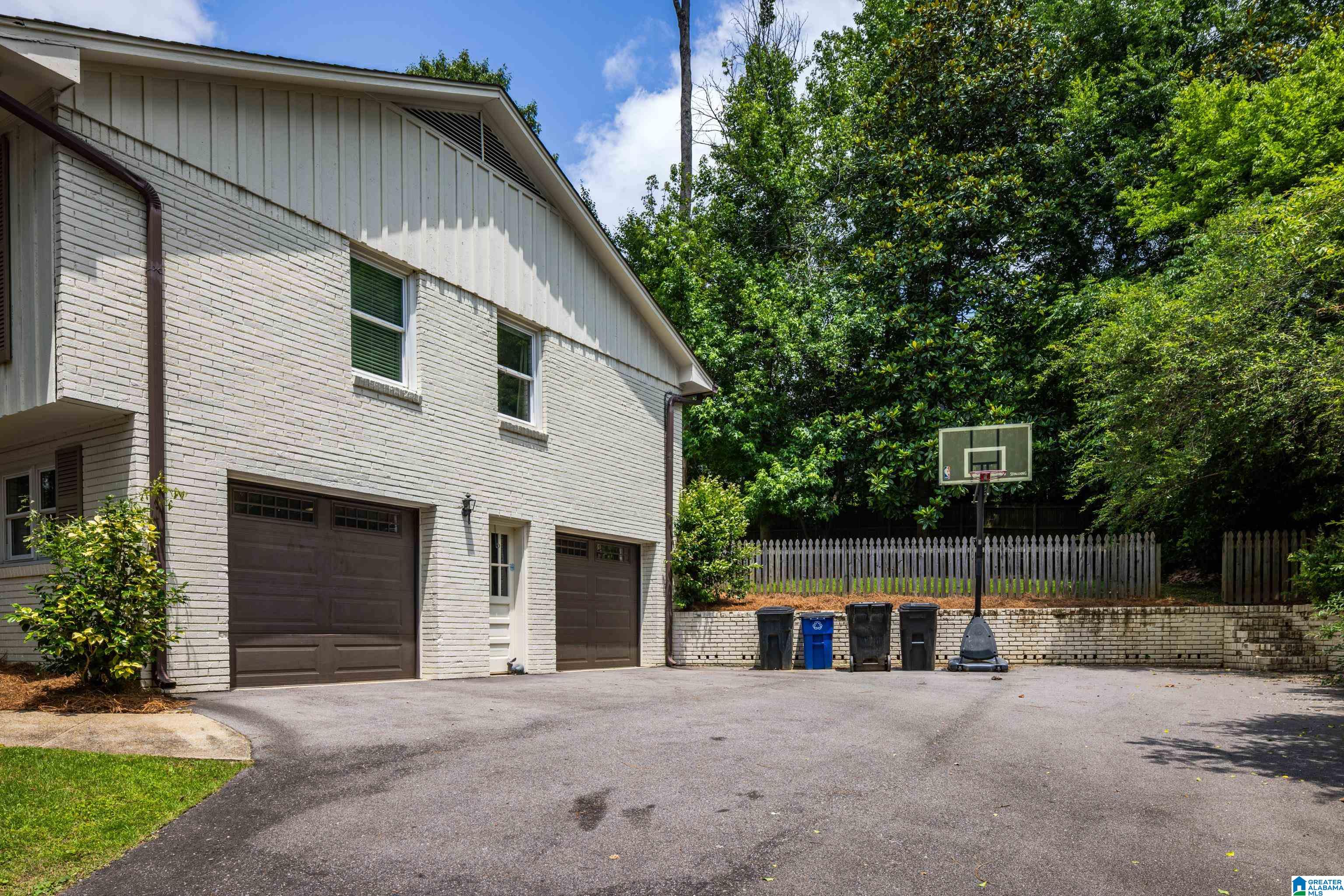 3876 SPRING VALLEY ROAD
