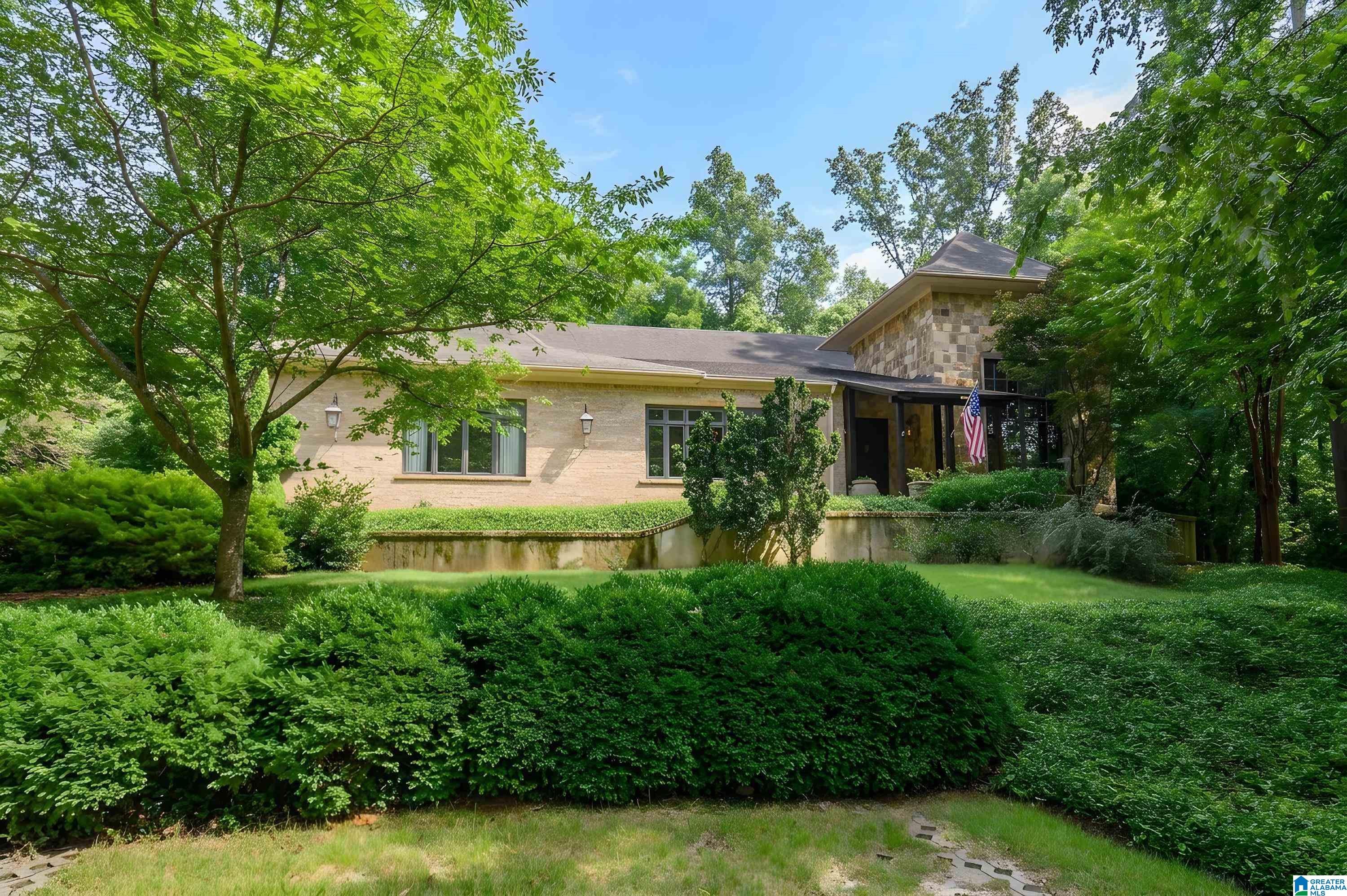 2617 CHEROKEE ROAD