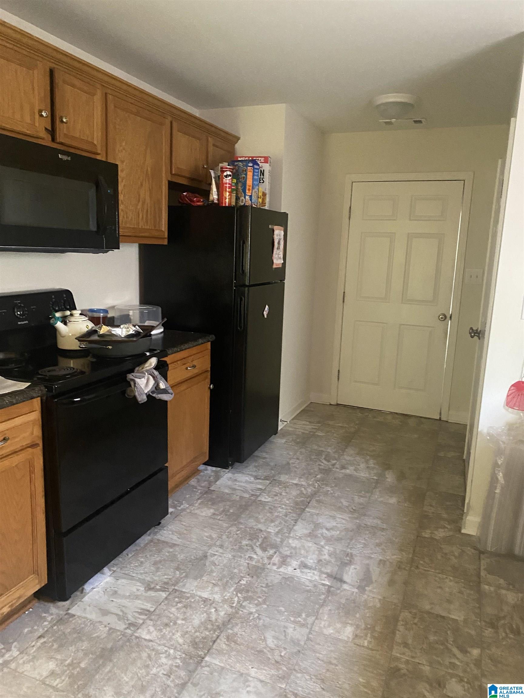 120 HILLS MINE AVENUE