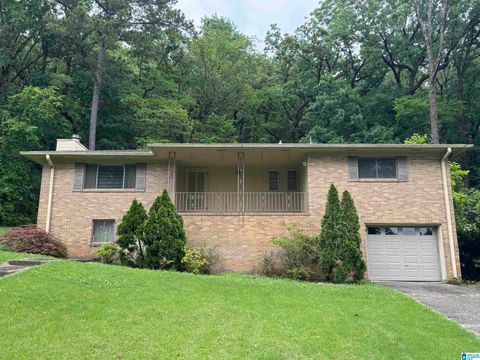 907 BARNISDALE ROAD BIRMINGHAM AL 35235