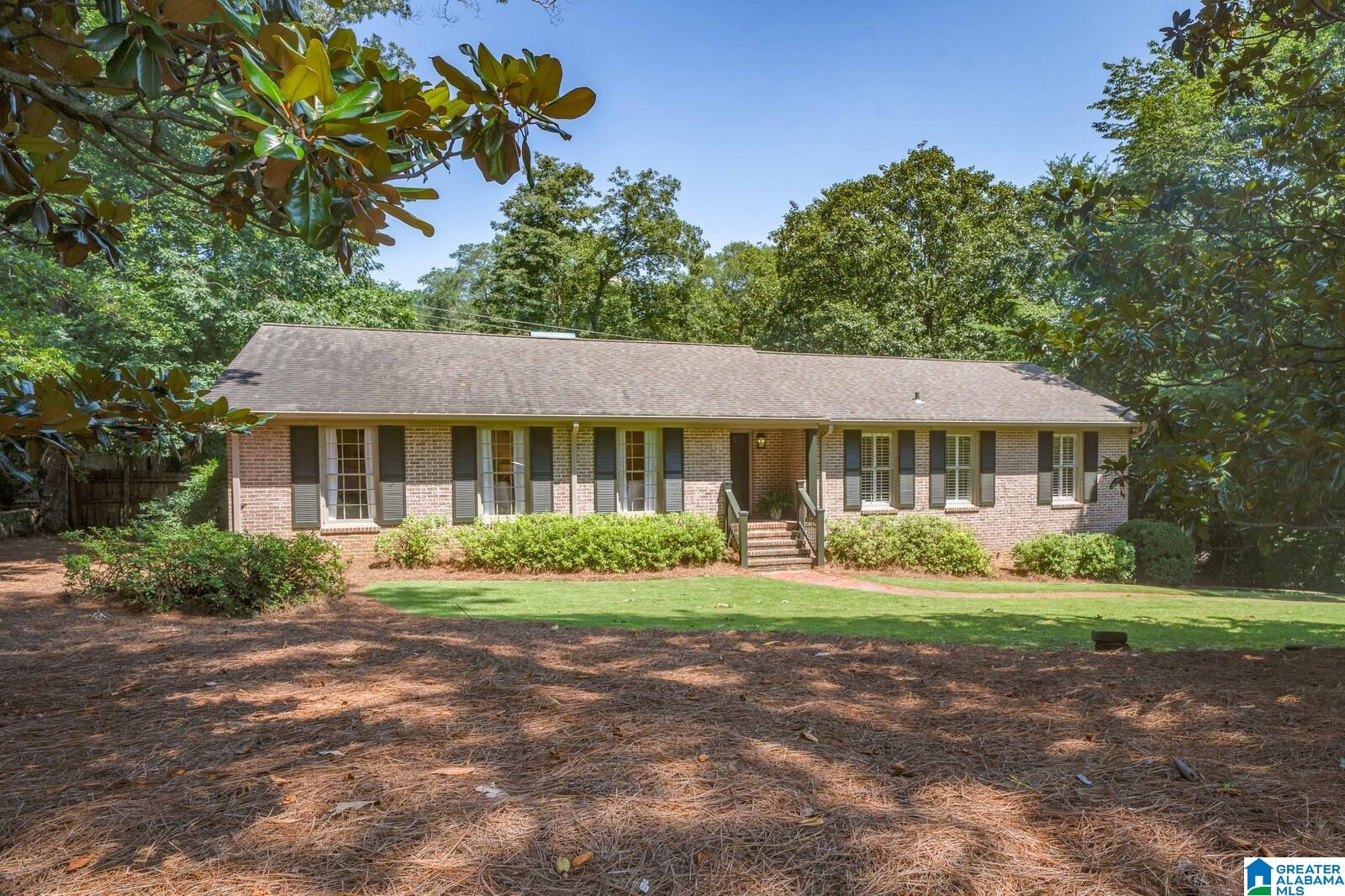3720 DUNBARTON DRIVE