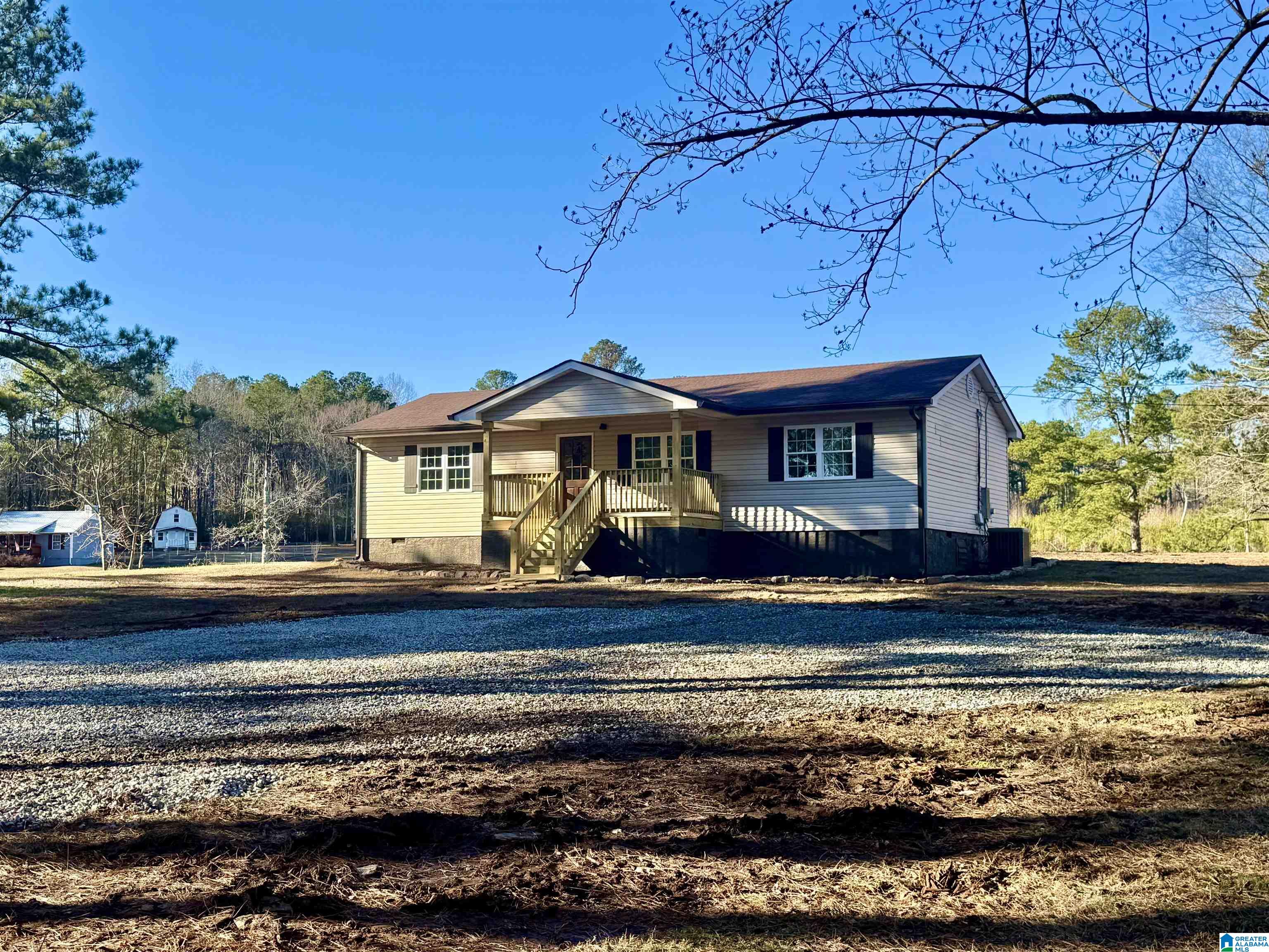 645 SKYVIEW LAKE ROAD