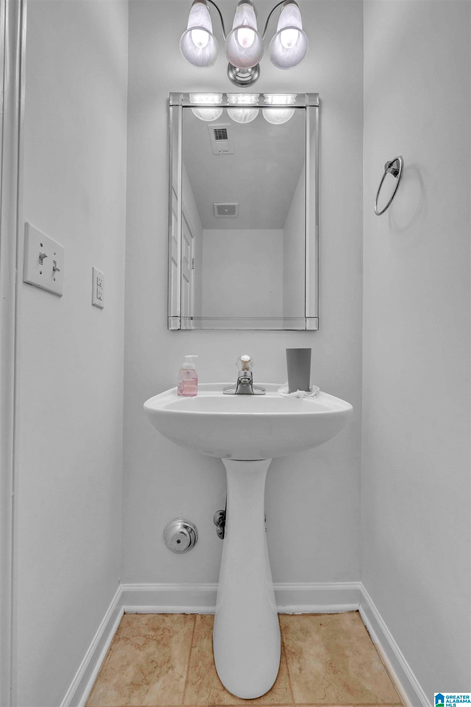 521 CAHABA MANOR LANE - Photo 4