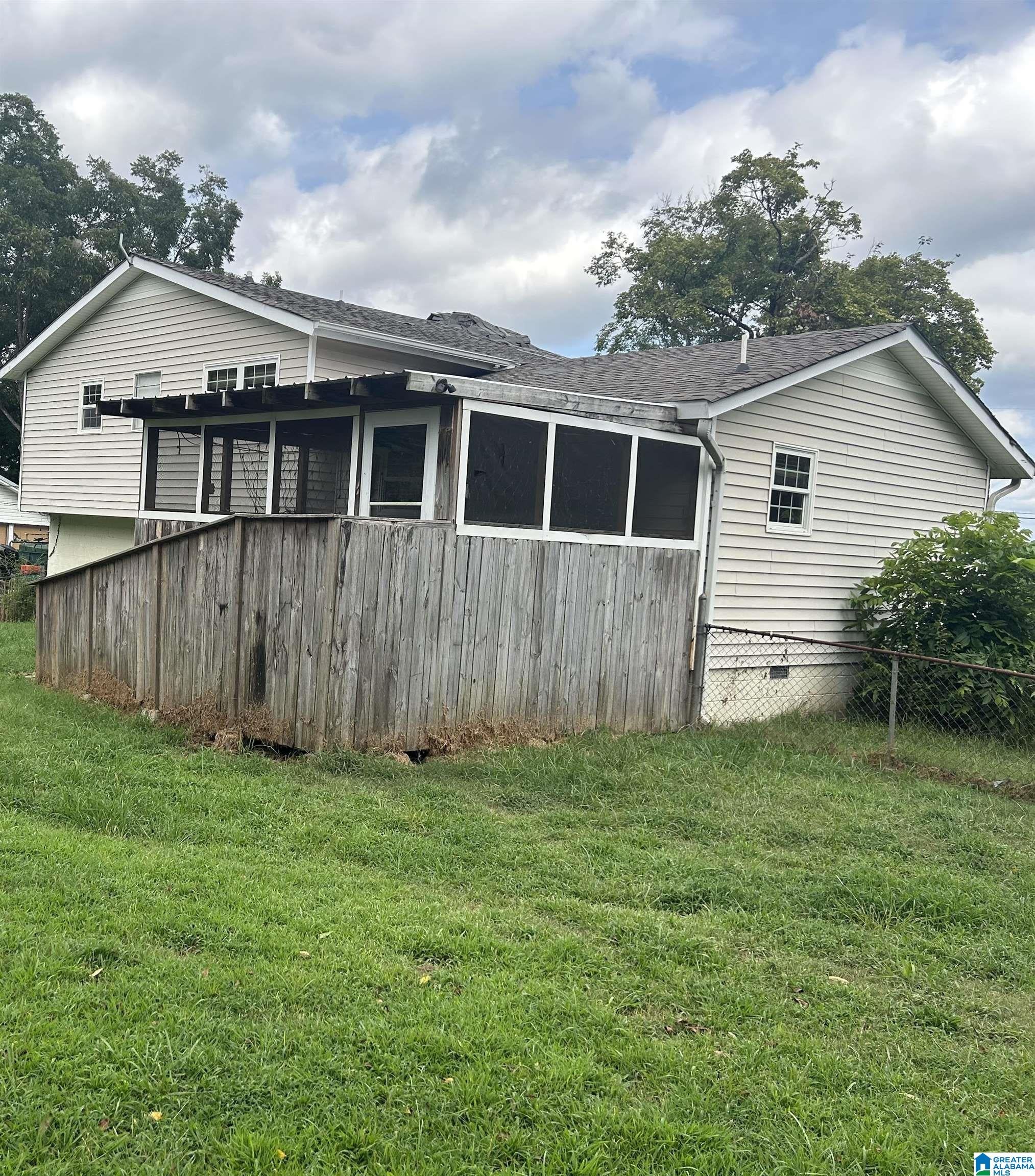 705 CHEROKEE TRAIL