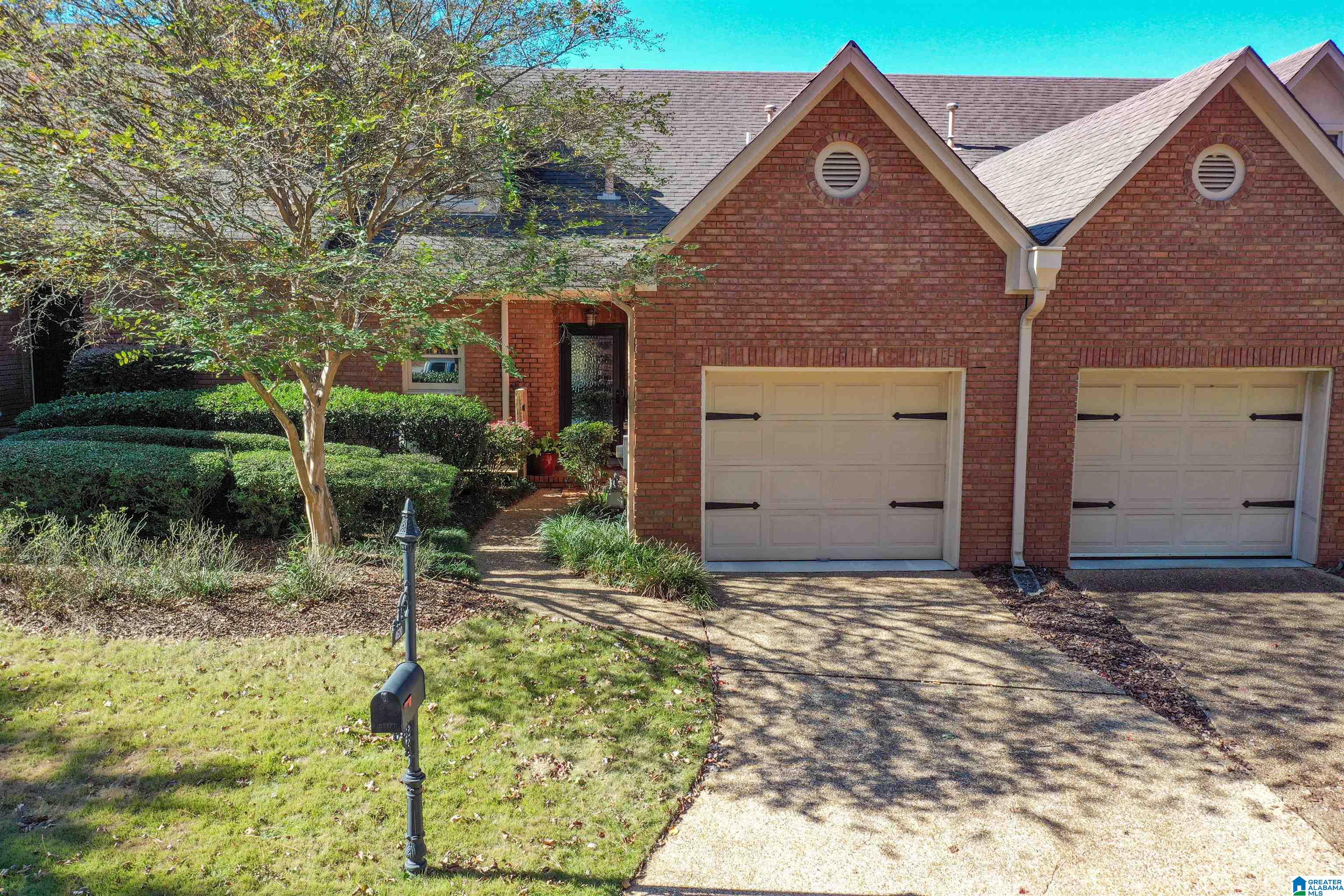 4620 LAKE VALLEY DRIVE