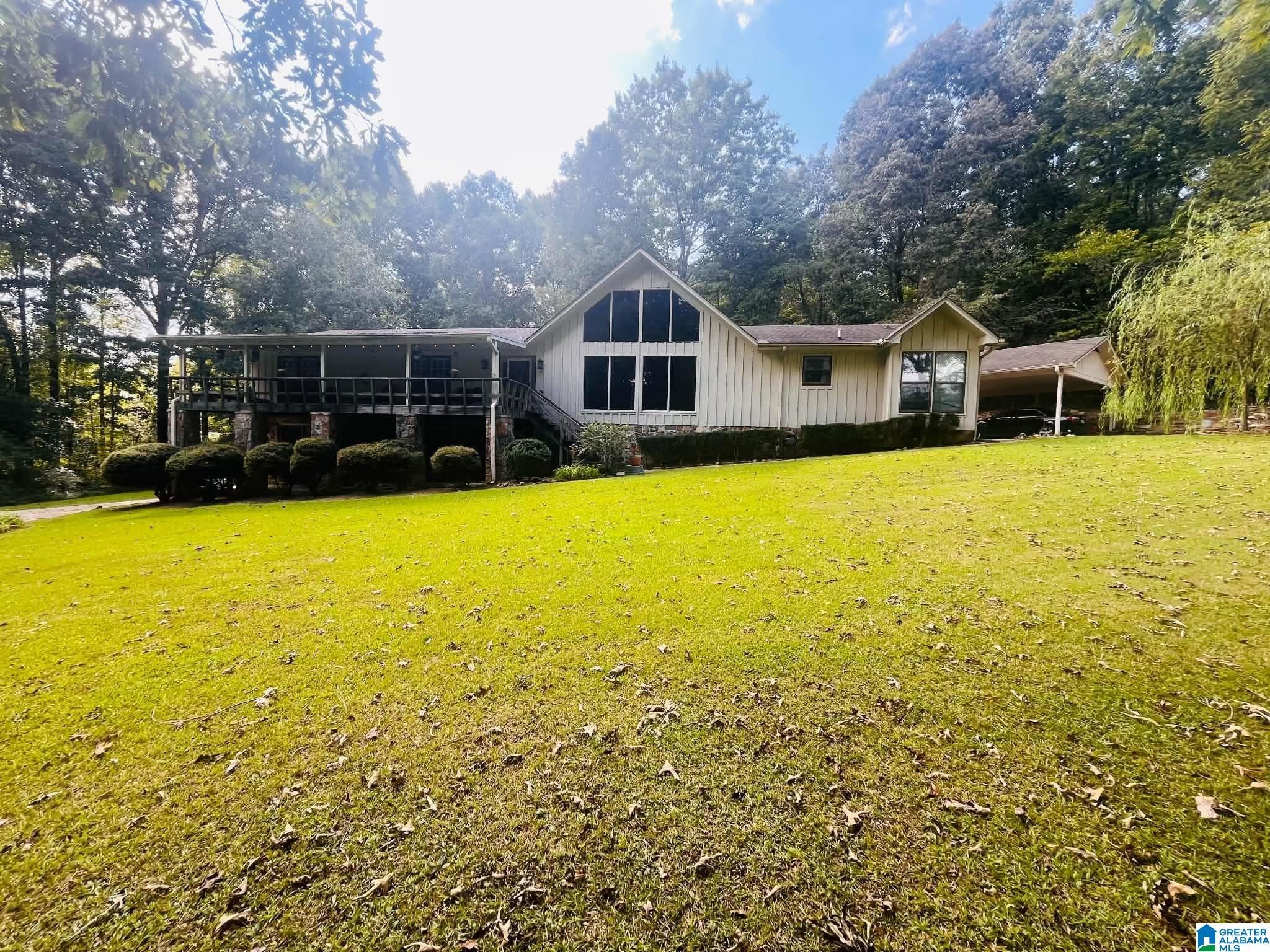 3432 QUEENSTOWN ROAD