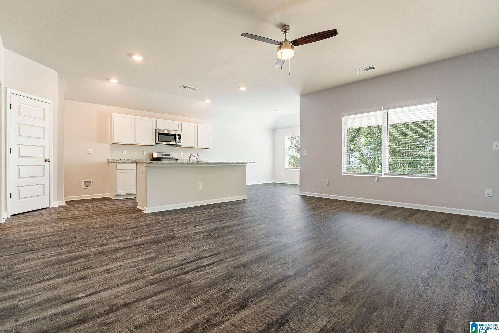 605 KLYNES DRIVE