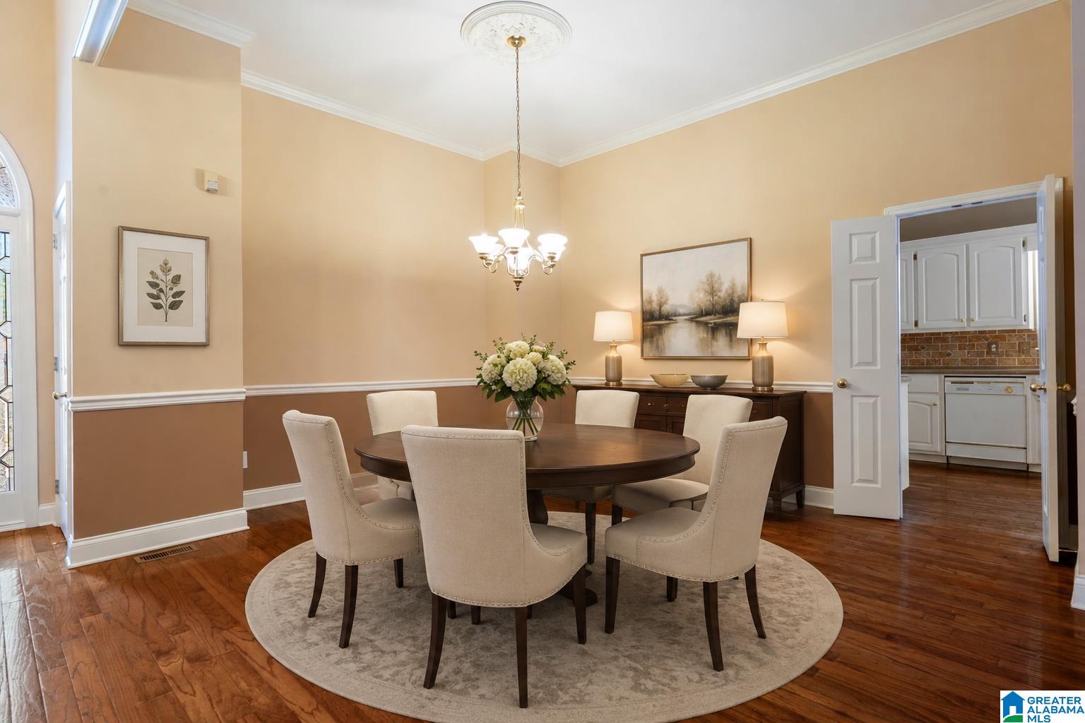 1028 RIVERCHASE COVE