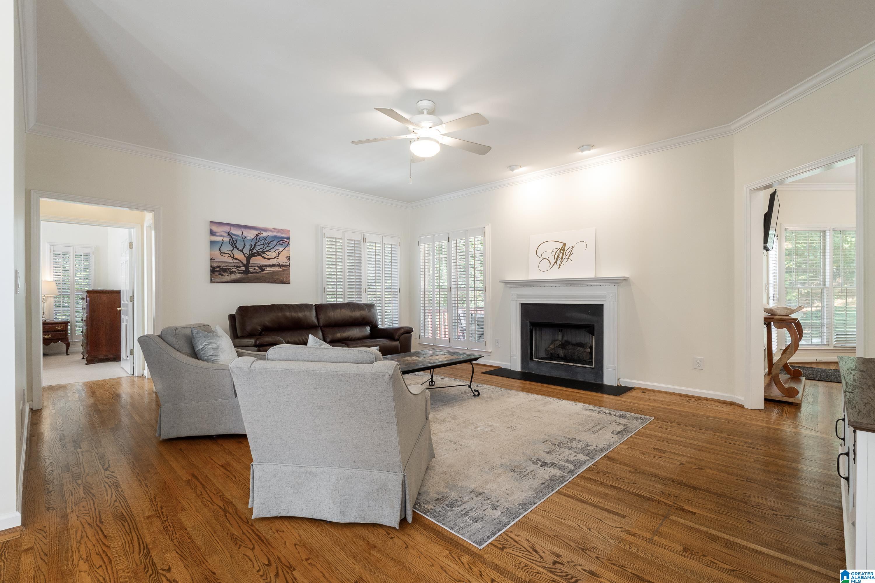 681 VILLAGE CREST CIRCLE