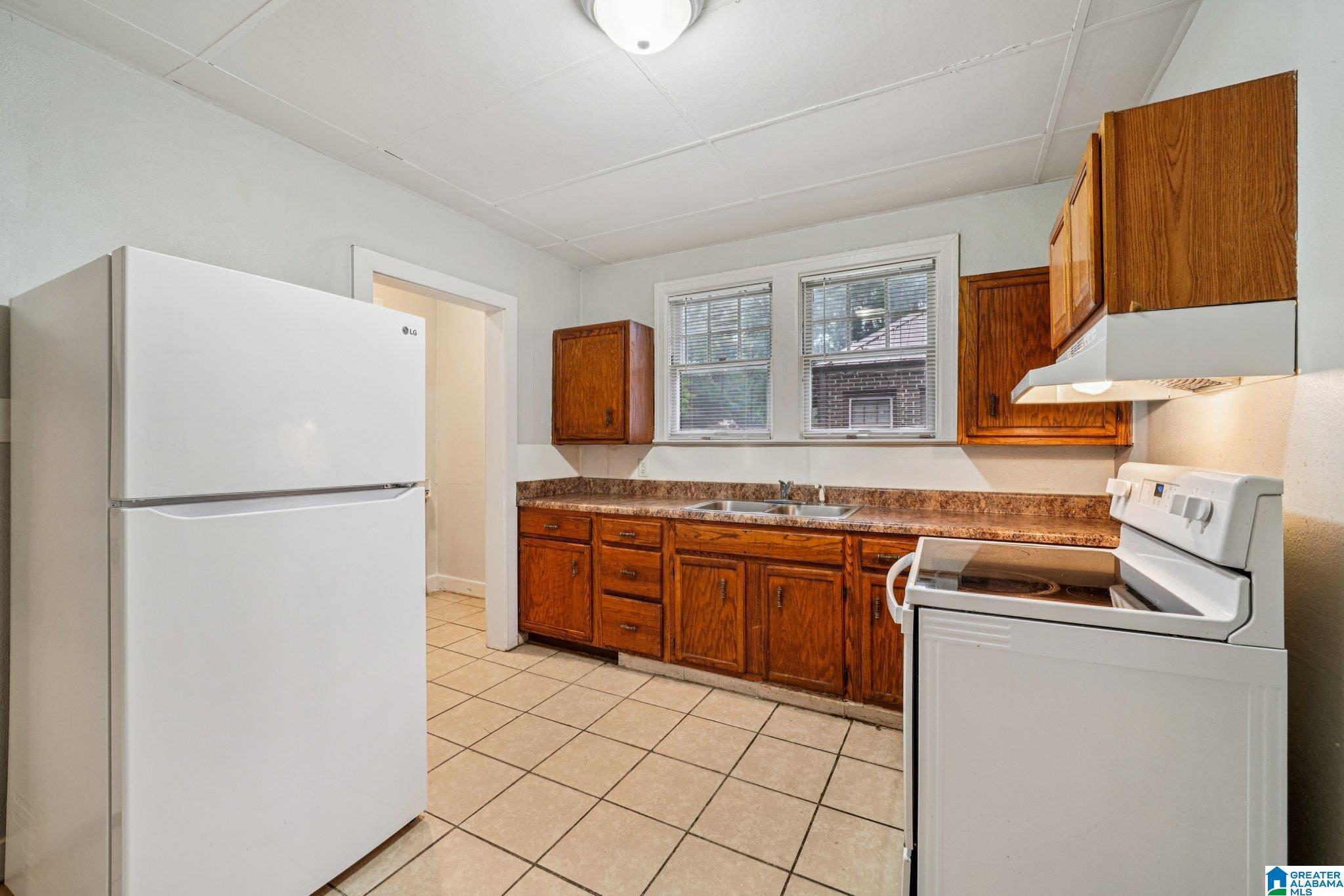 1337 44TH STREET