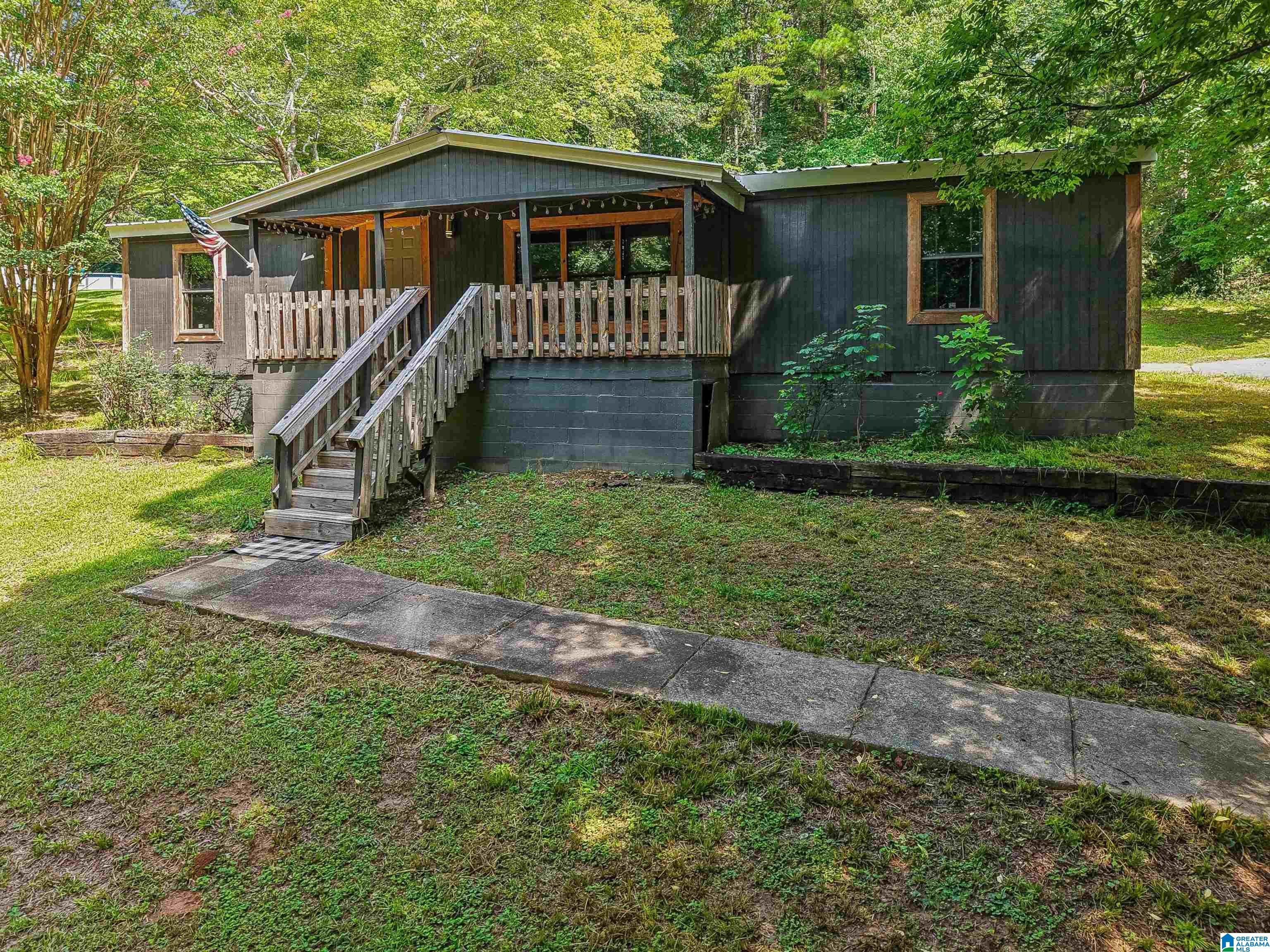106 HILLSEDGE ROAD S - Photo 3