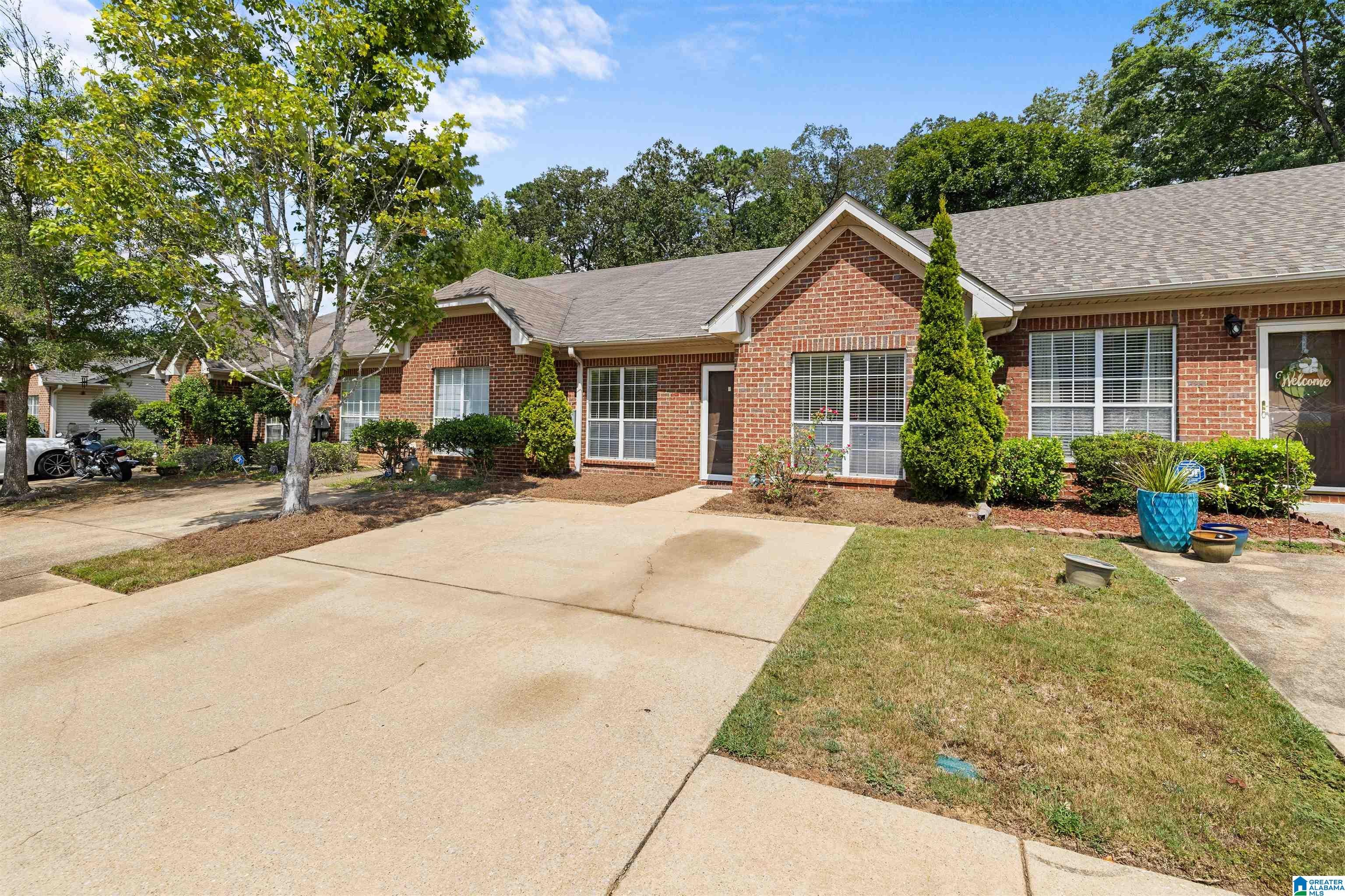 2791 SOUTHWOOD LANE