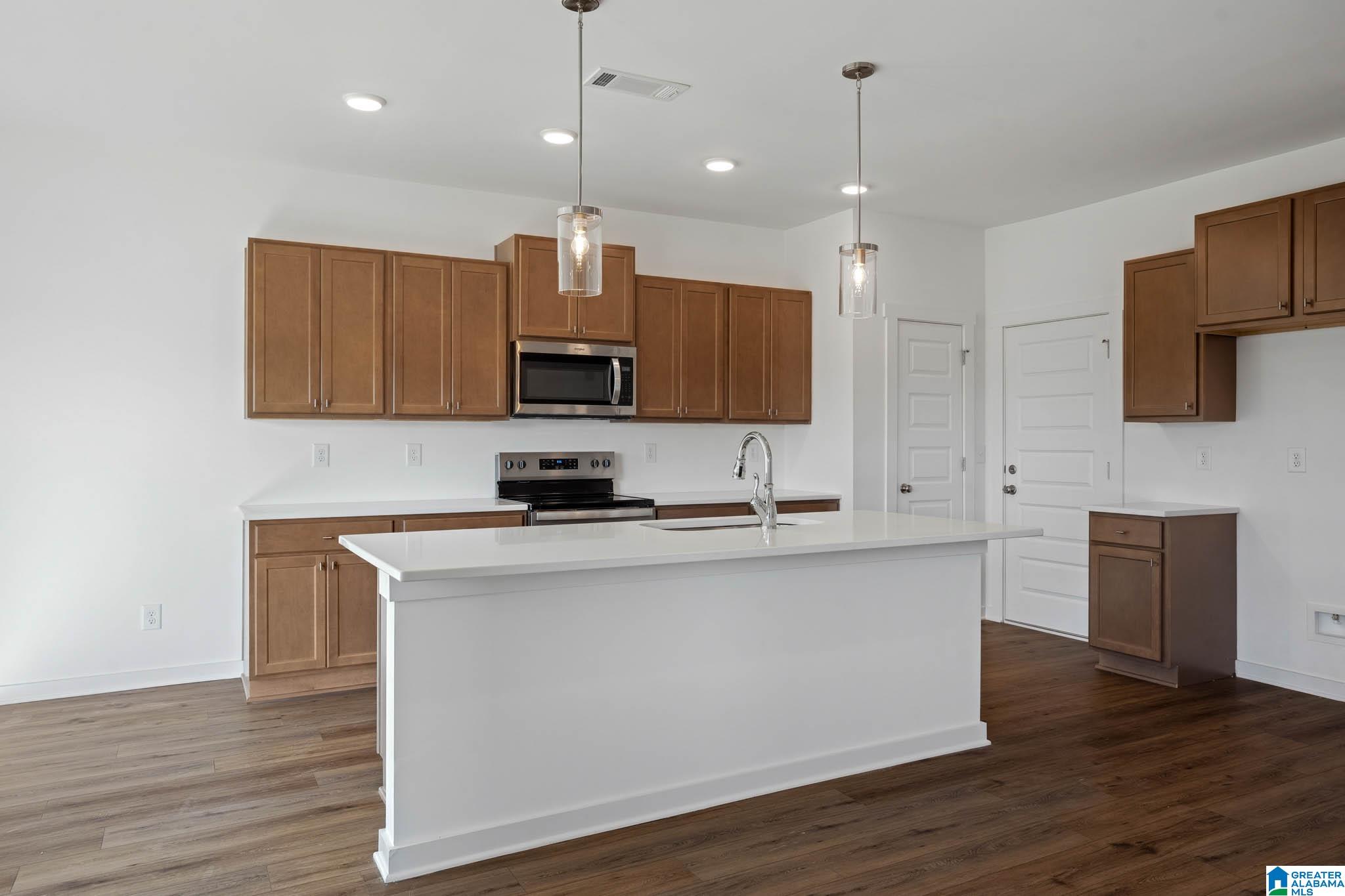 8155 KIMBRELL STATION LOOP