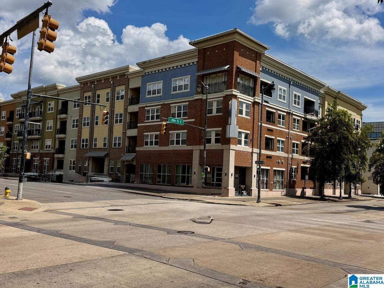 2020 5TH AVENUE S 134