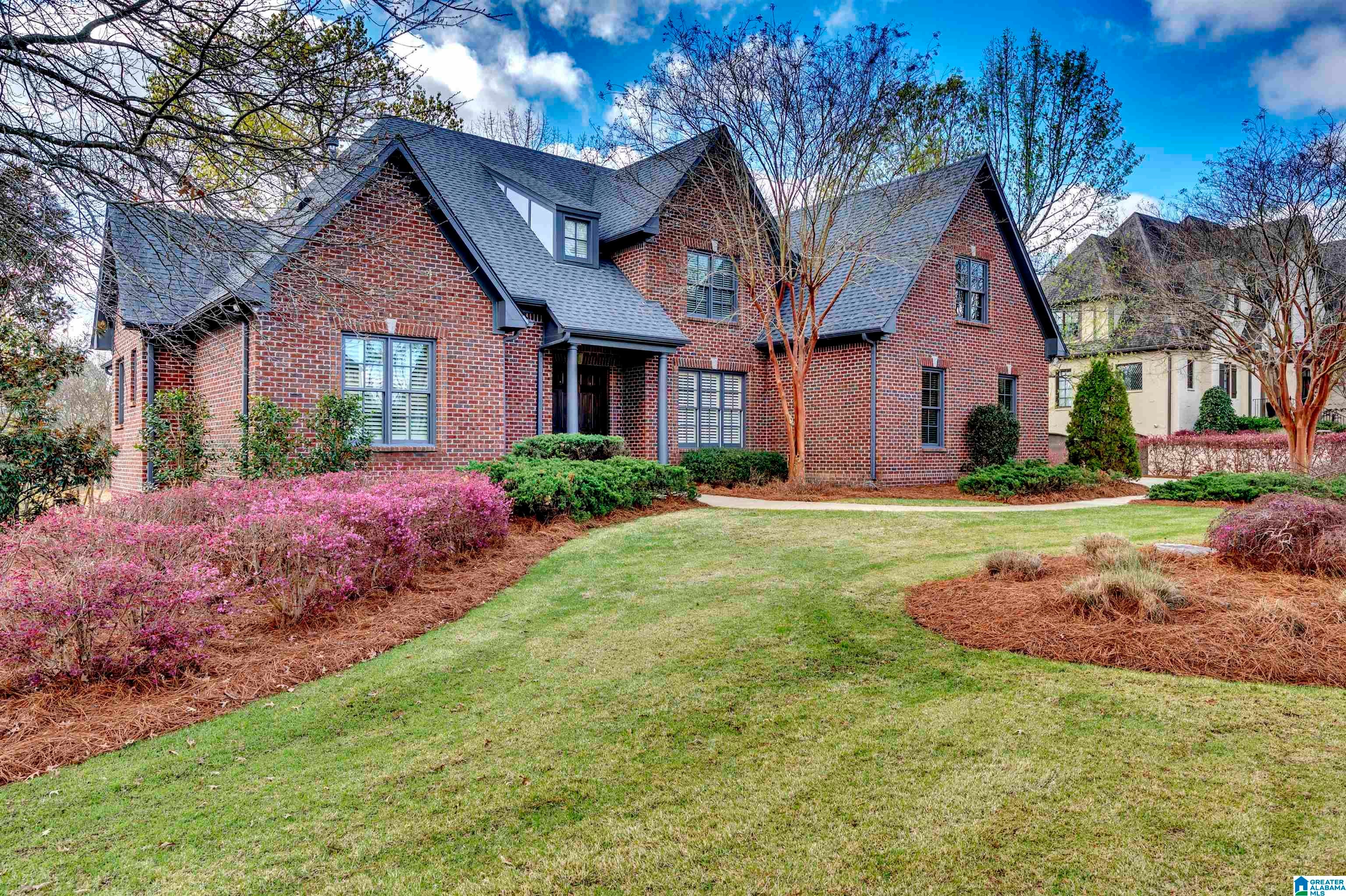 Photo 1 of 70 — 2456 GLASSCOTT POINT, HOOVER, AL 35226