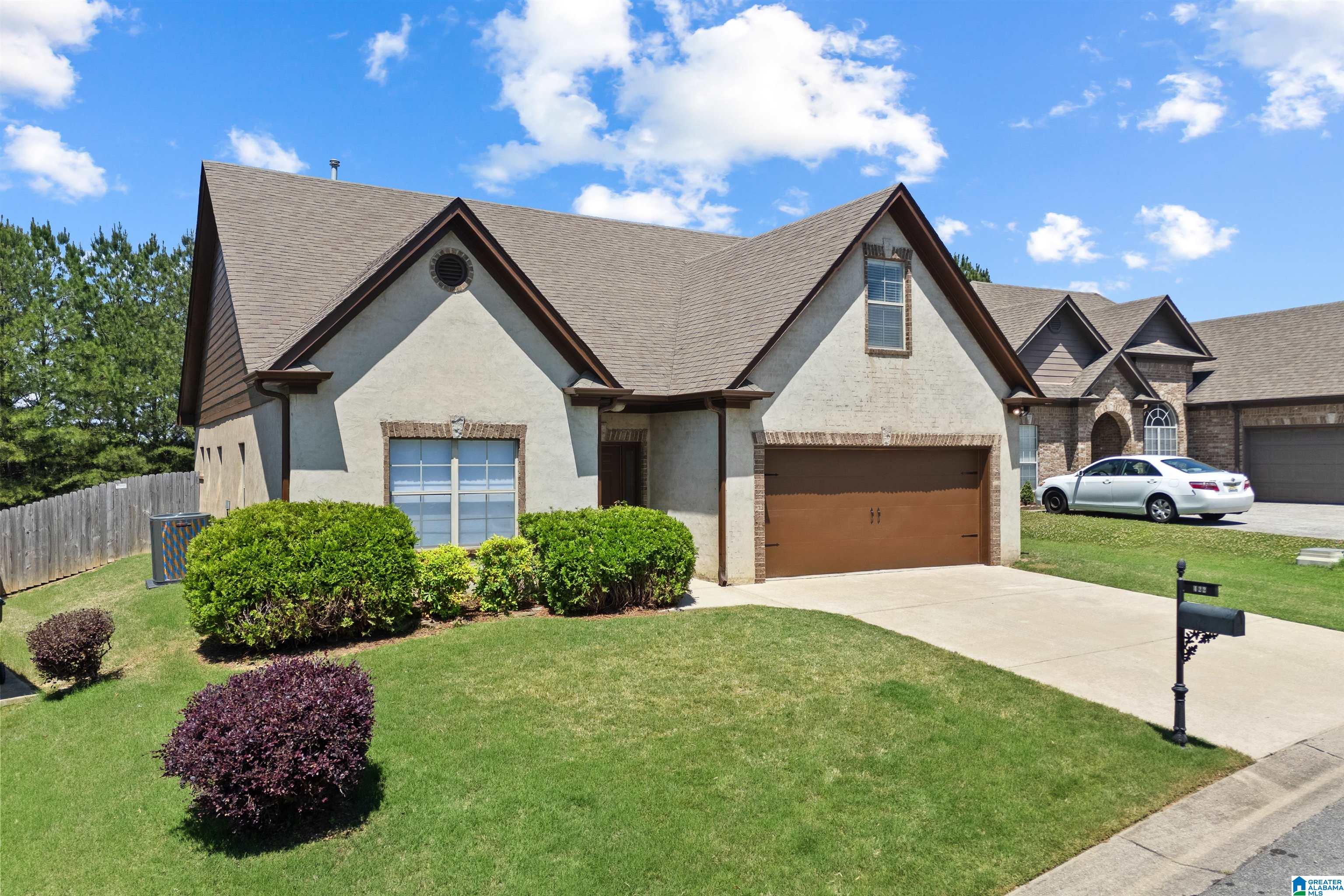 422 SUMMIT WAY