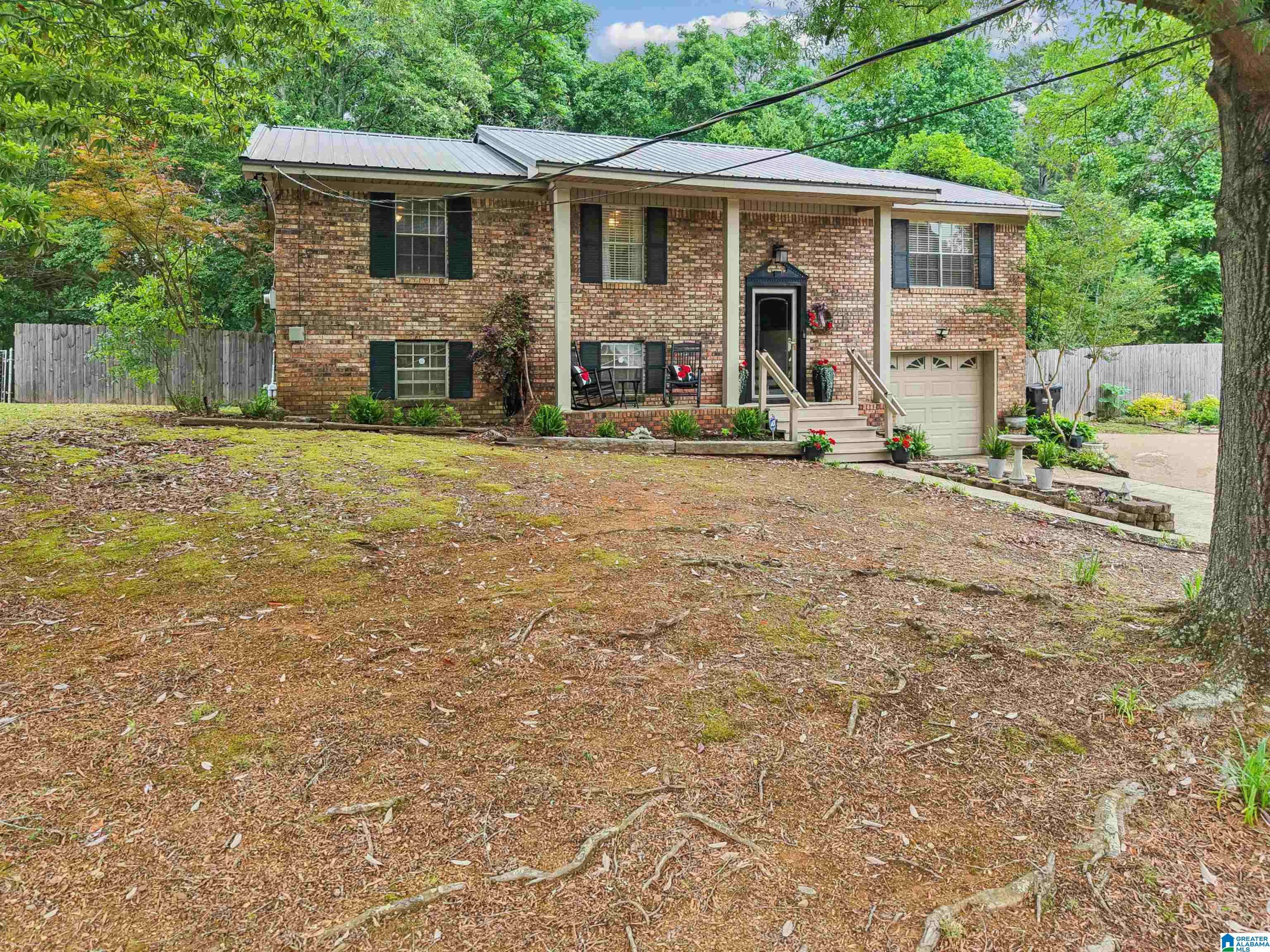 507 HILLCREST ROAD