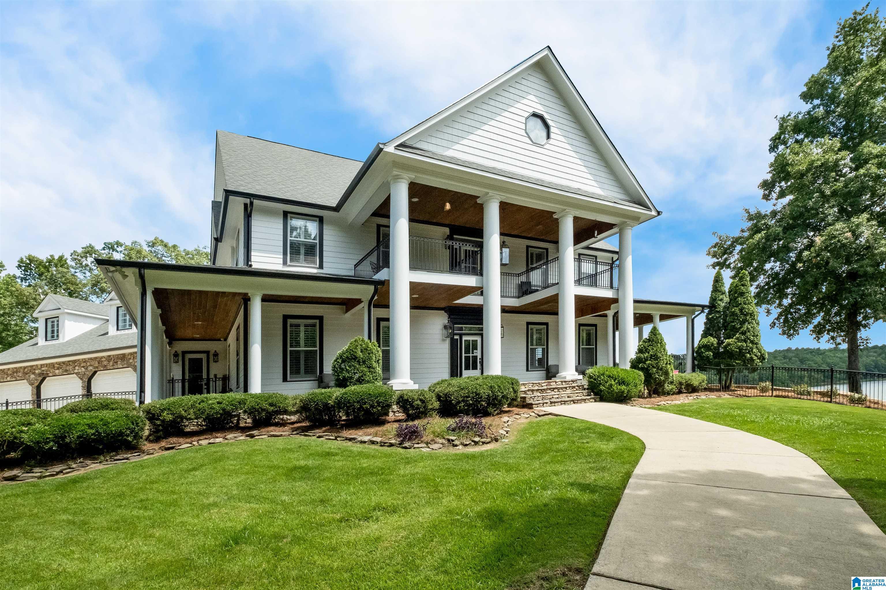 280 MEADOW LAKE CIRCLE