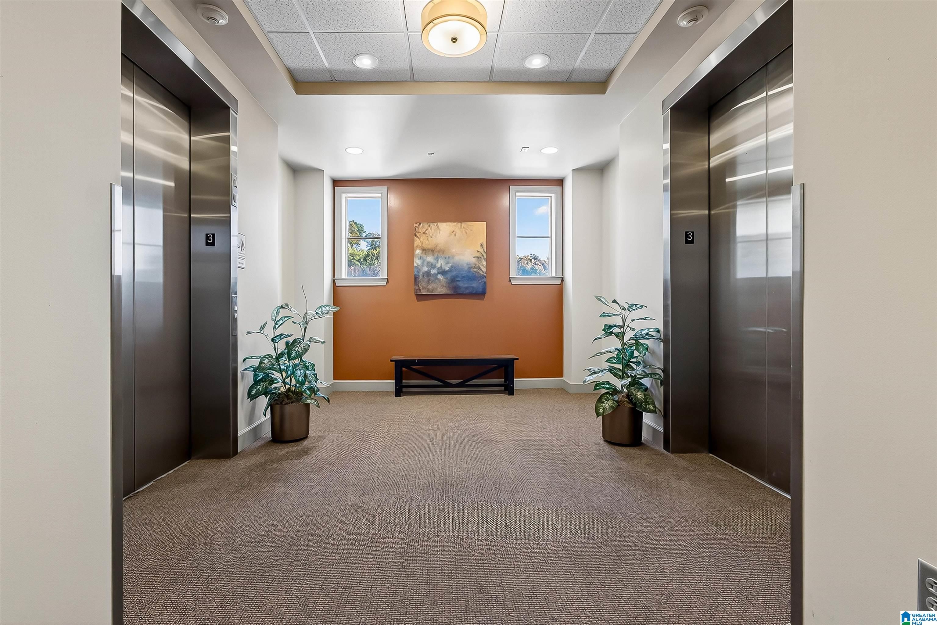 1040 BROADWAY PARK 306