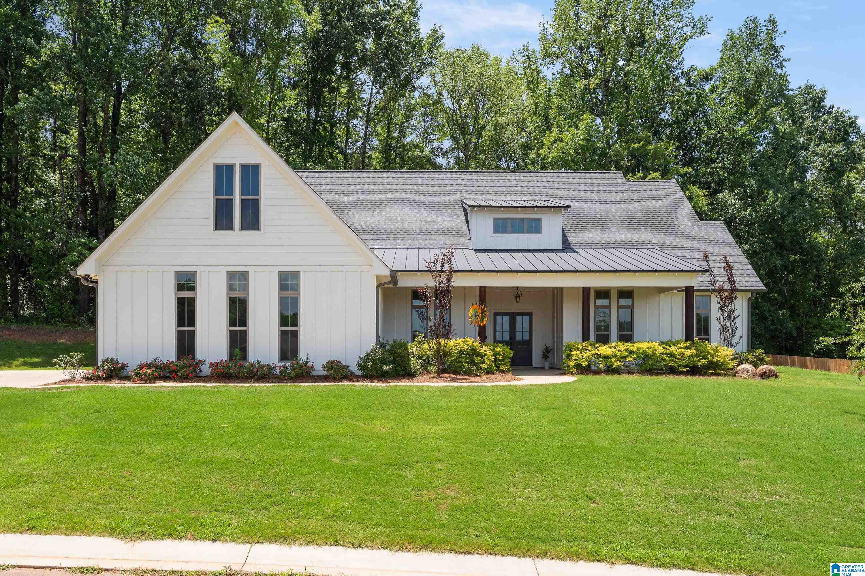 Photo 1 of 39 — 385 JACOBS LOOP, TRUSSVILLE, AL 35173